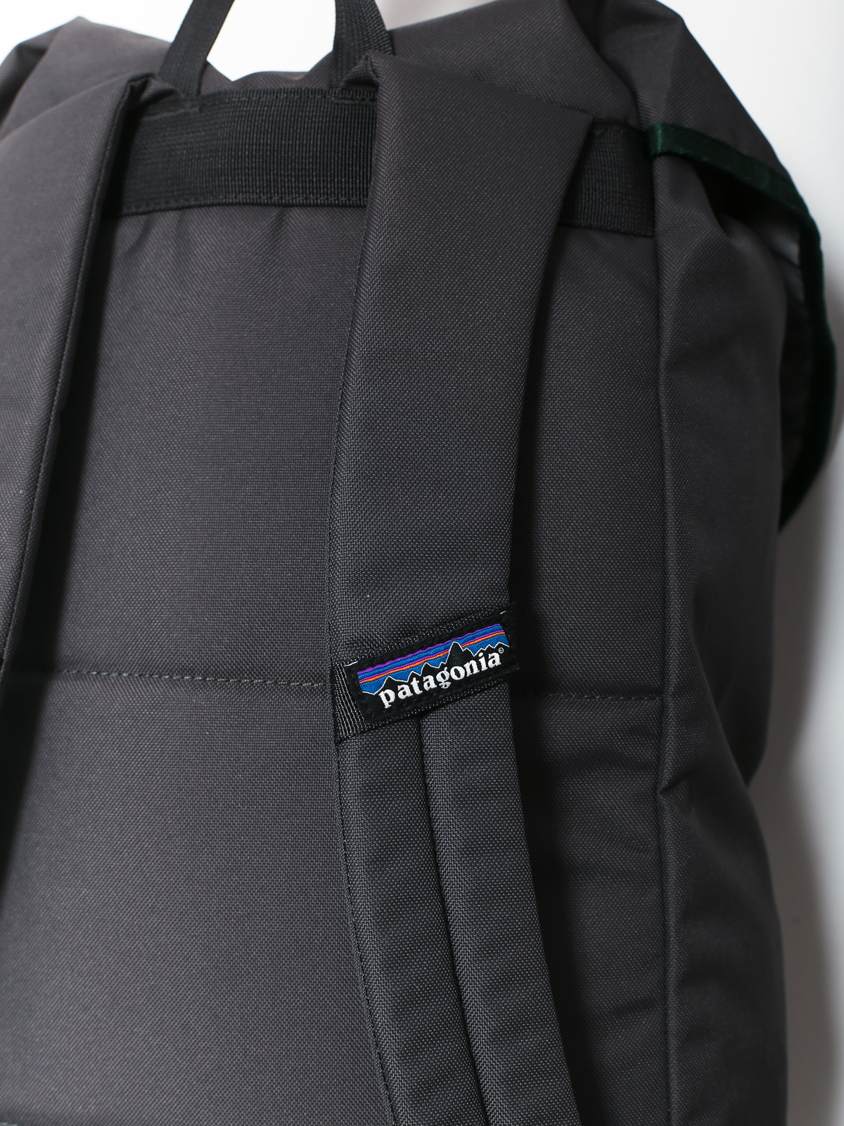 Batoh Patagonia Arbor Classic Pack 25L (forge grey)