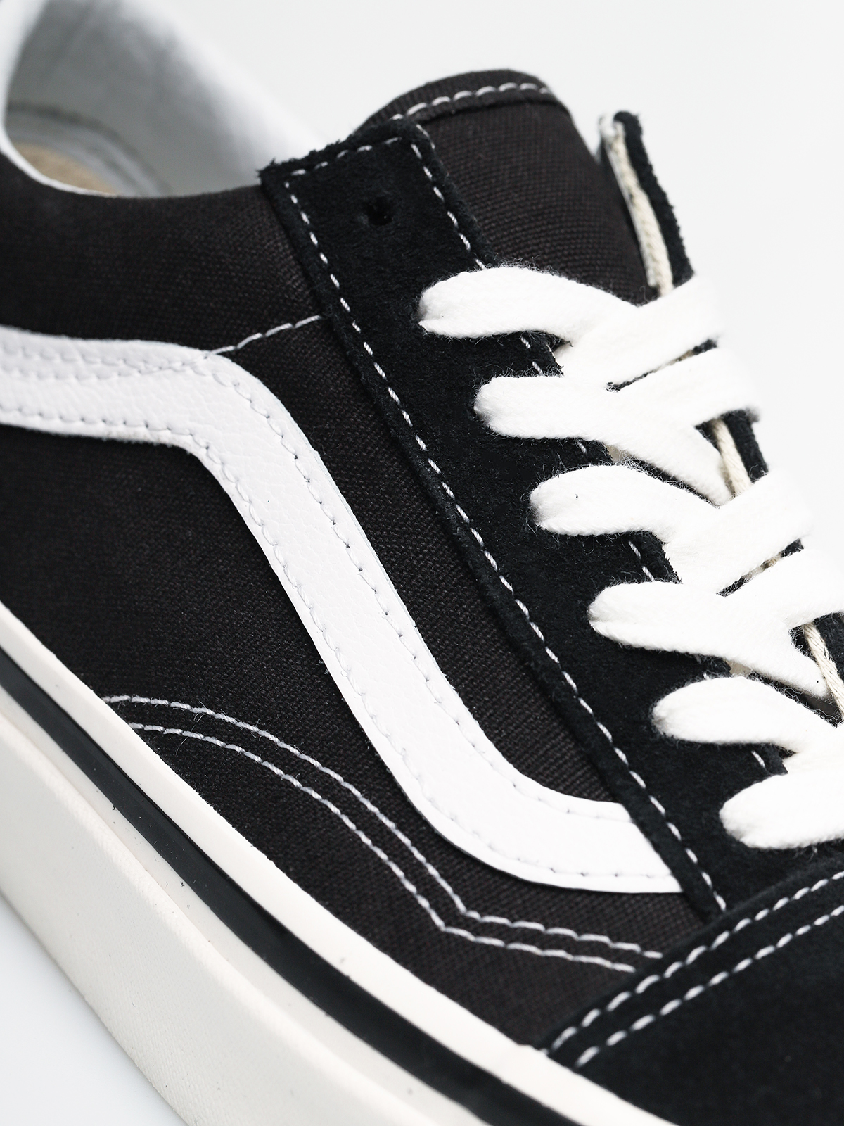 Boty Vans Old Skool 36 Dx (anaheim factory black/true white)