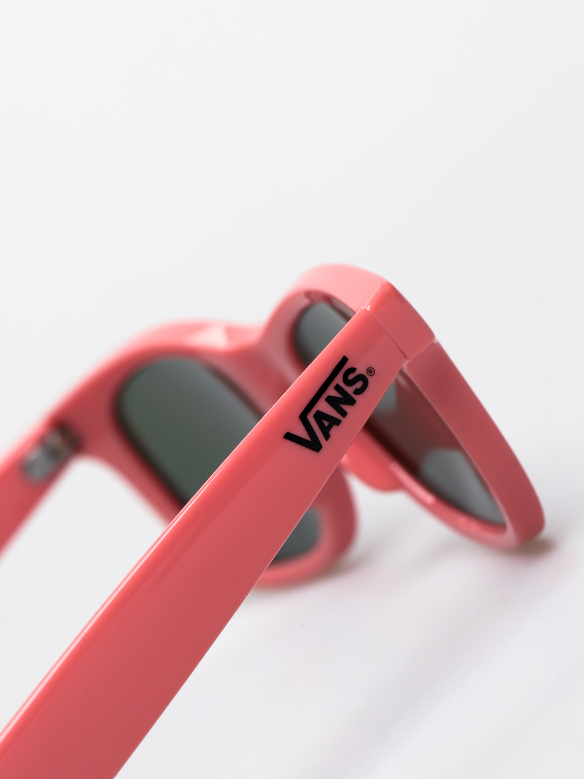 Sluneční brýle Vans Janelle Hipster Wmn (strawberry pink)