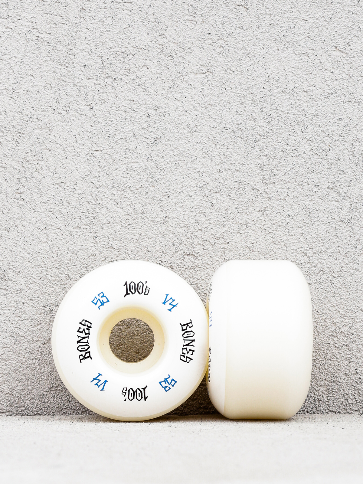 Kolečka Bones 100s Og Formula V4 (white/blue)