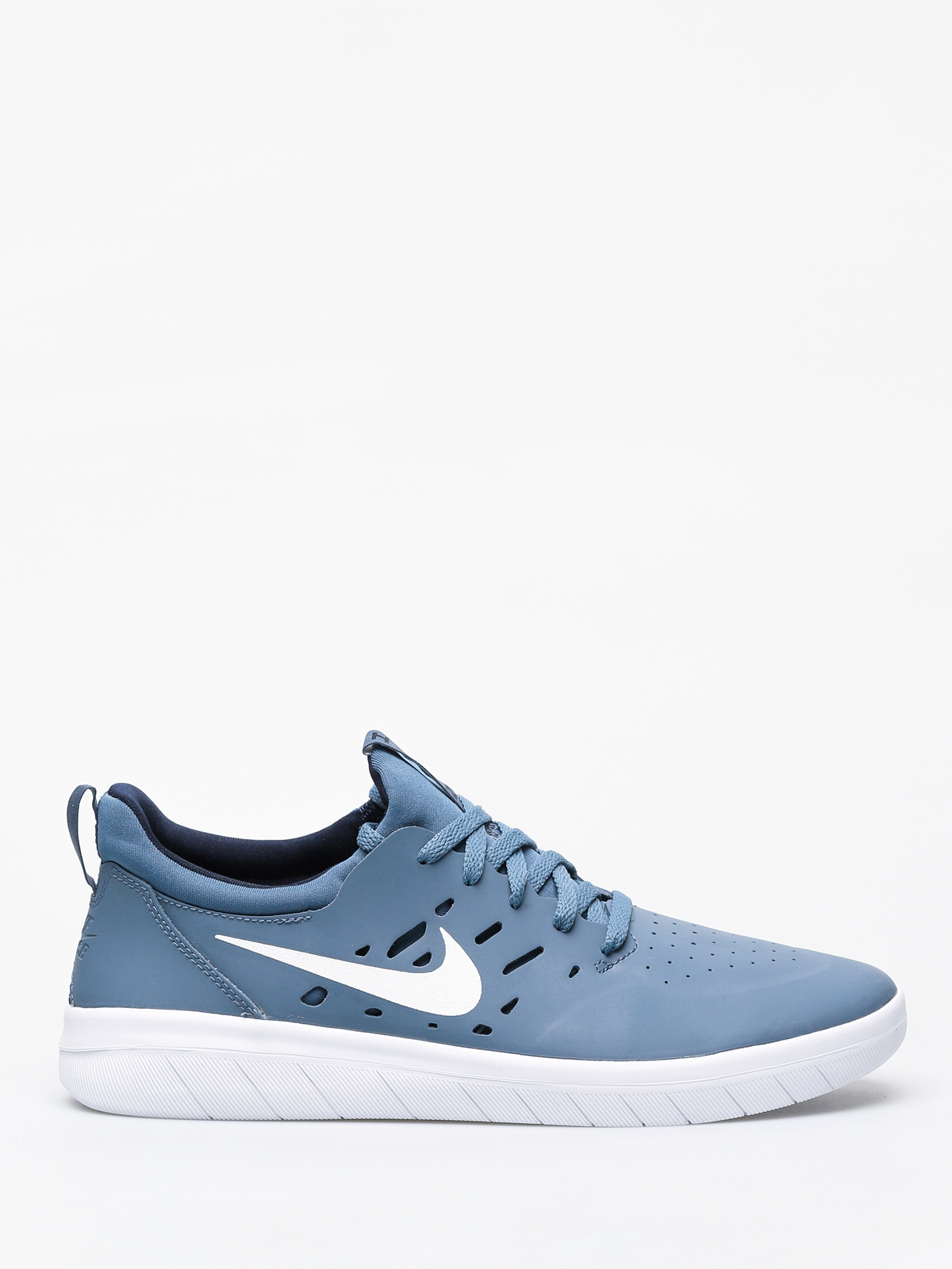 thunderstorm nike sb