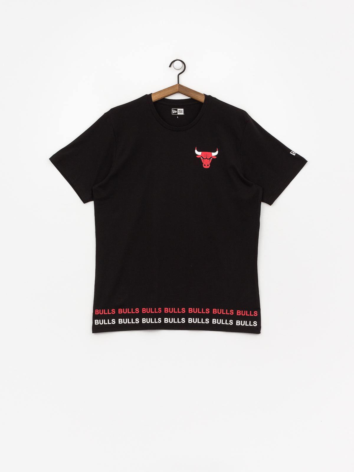 Tričko New Era Wordmark Chicago Bulls (black)