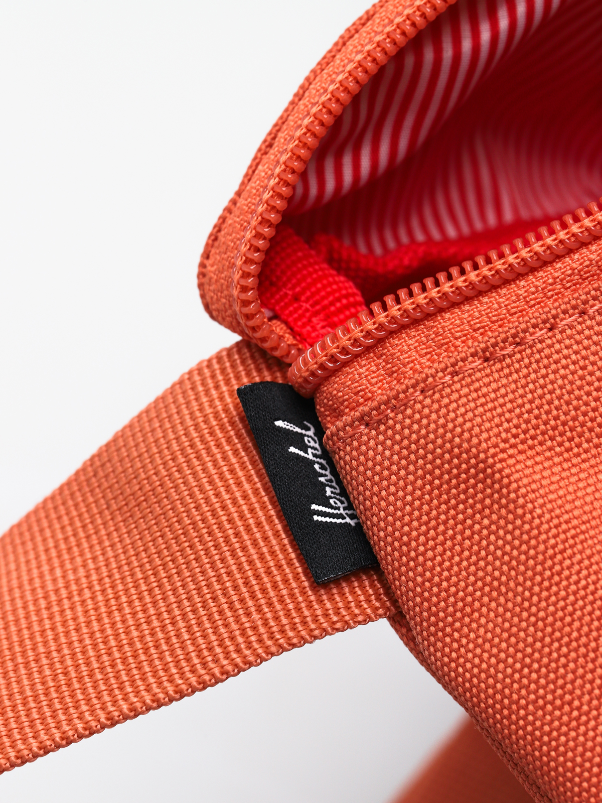 Ledvinka Herschel Supply Co. Fourteen (apricot brandy)