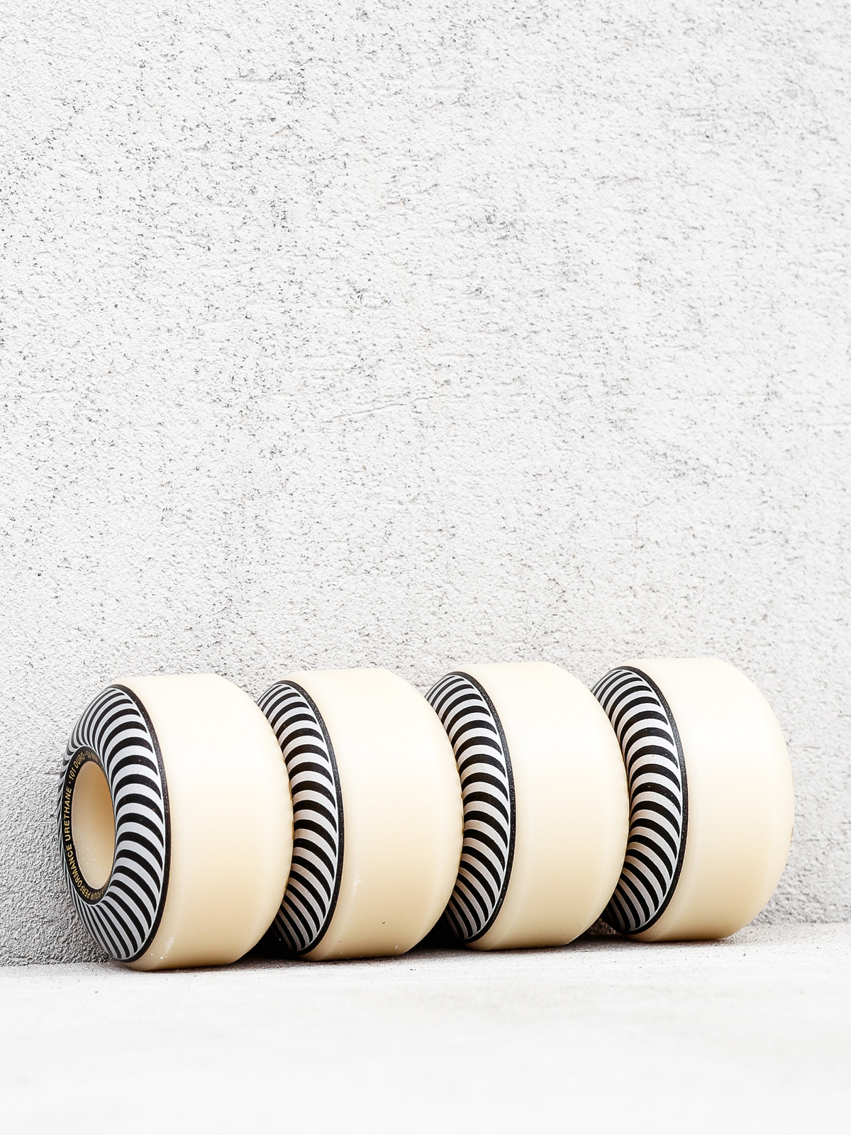 Kolečka Spitfire F4 101 Classic (silver/gold)