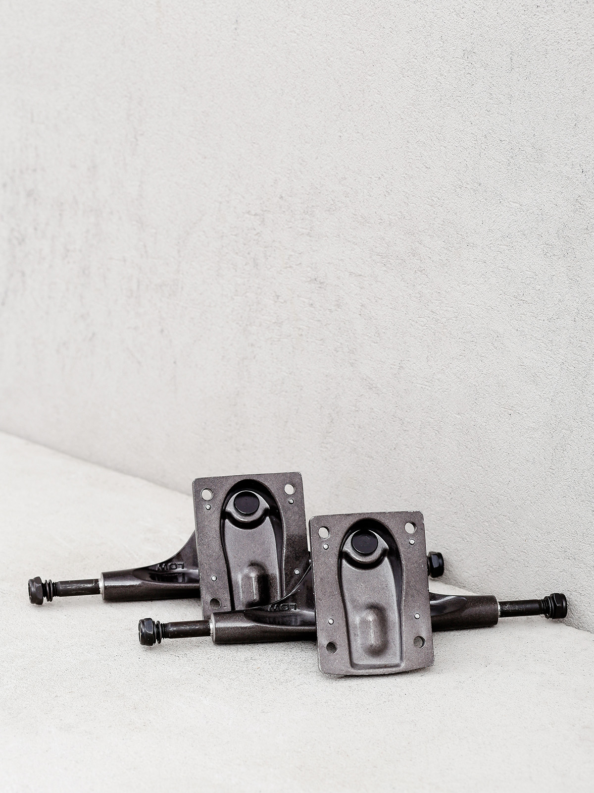 Trucky Tensor Alum Lo Tens (glsclrblk)