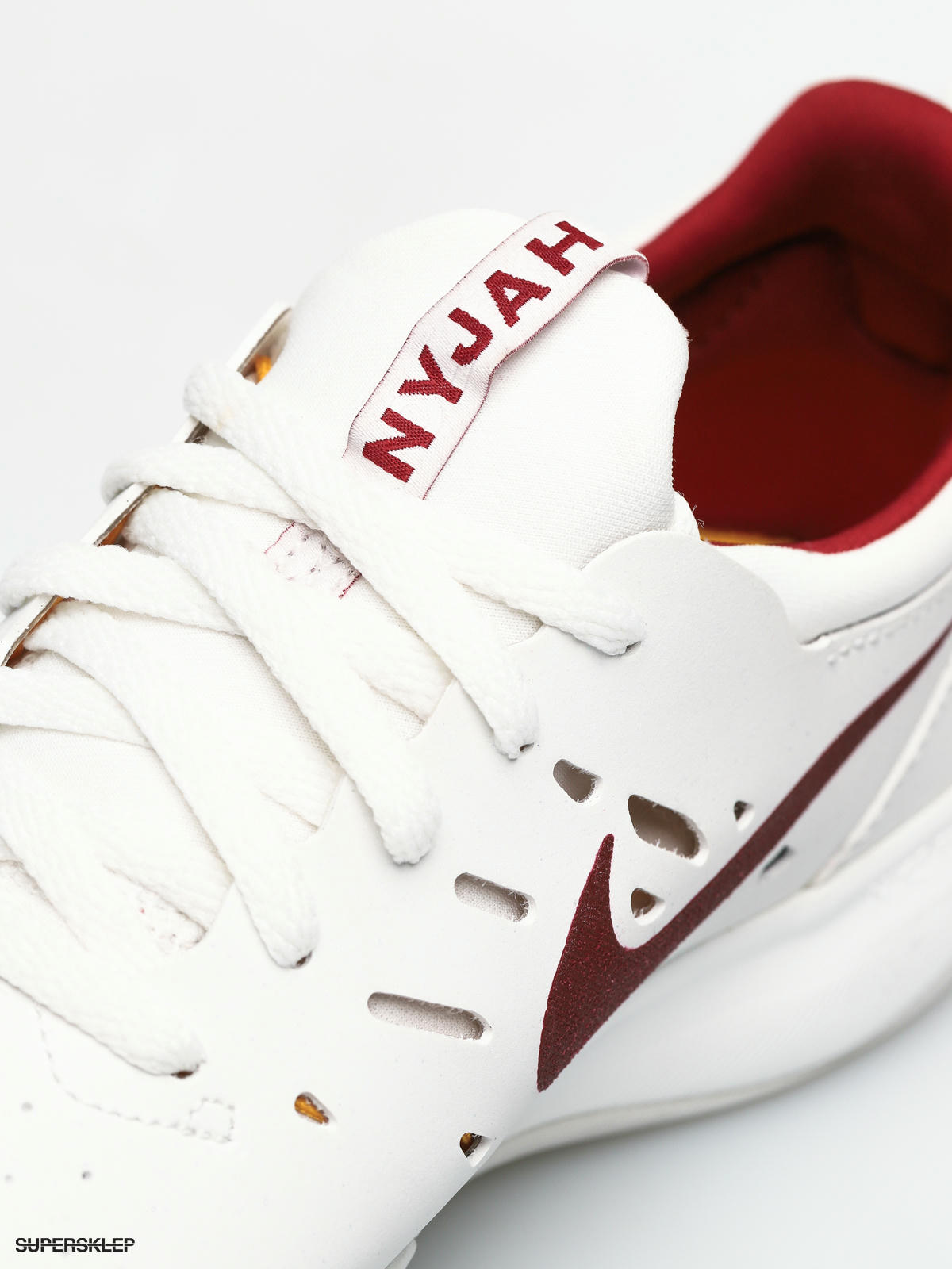 nike sb nyjah free summit white & crimson skate shoes