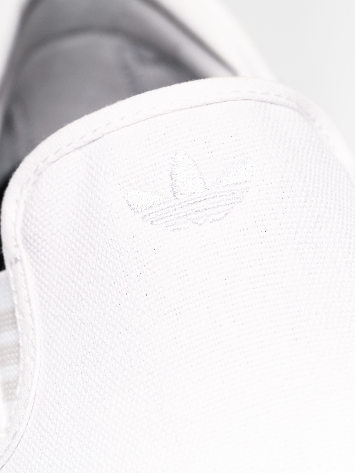 Boty adidas Sabalo Slip (ftwwht/greone/cblack)