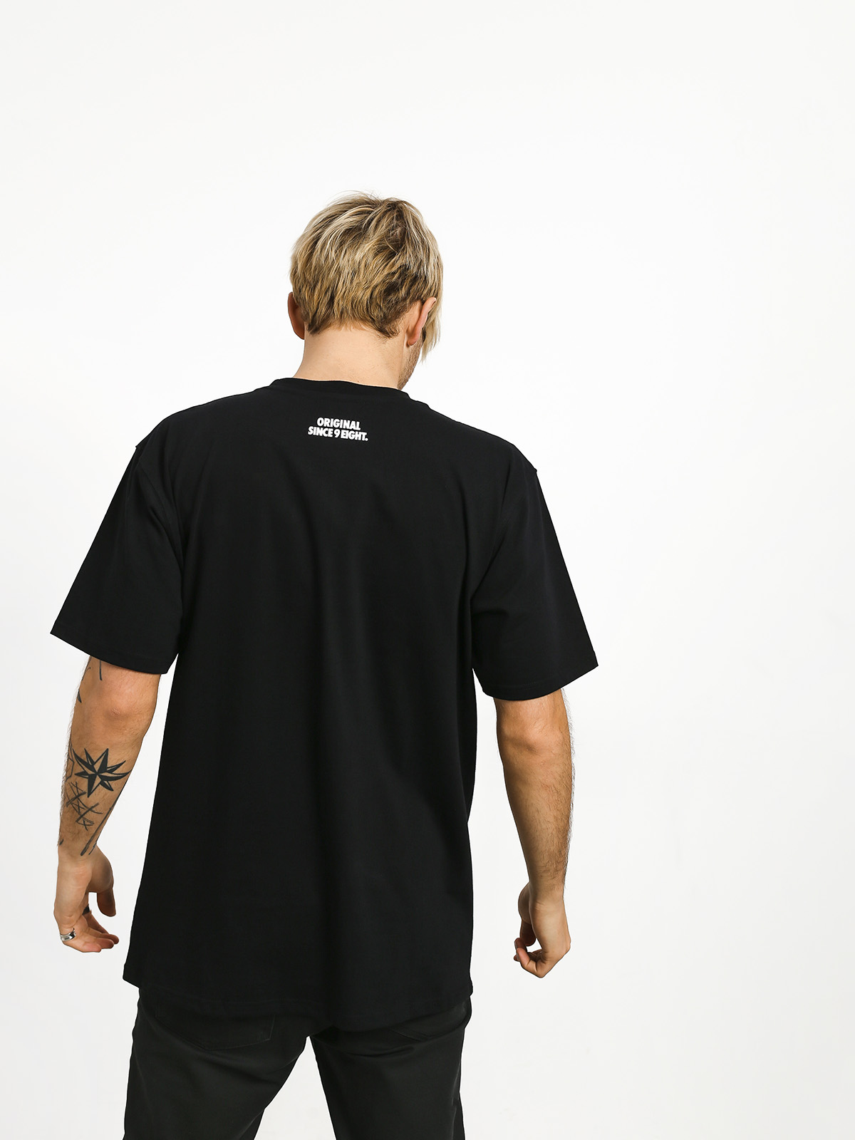 Tričko MassDnm Friday (black)