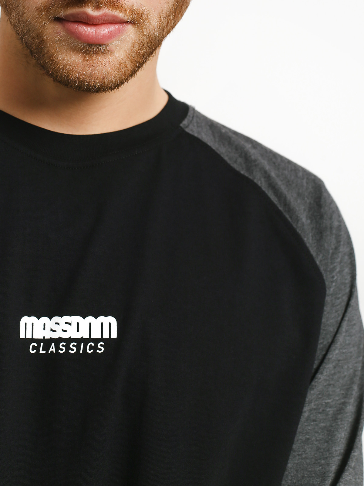 Triko MassDnm Classics Small Logo (black/dark heather grey)