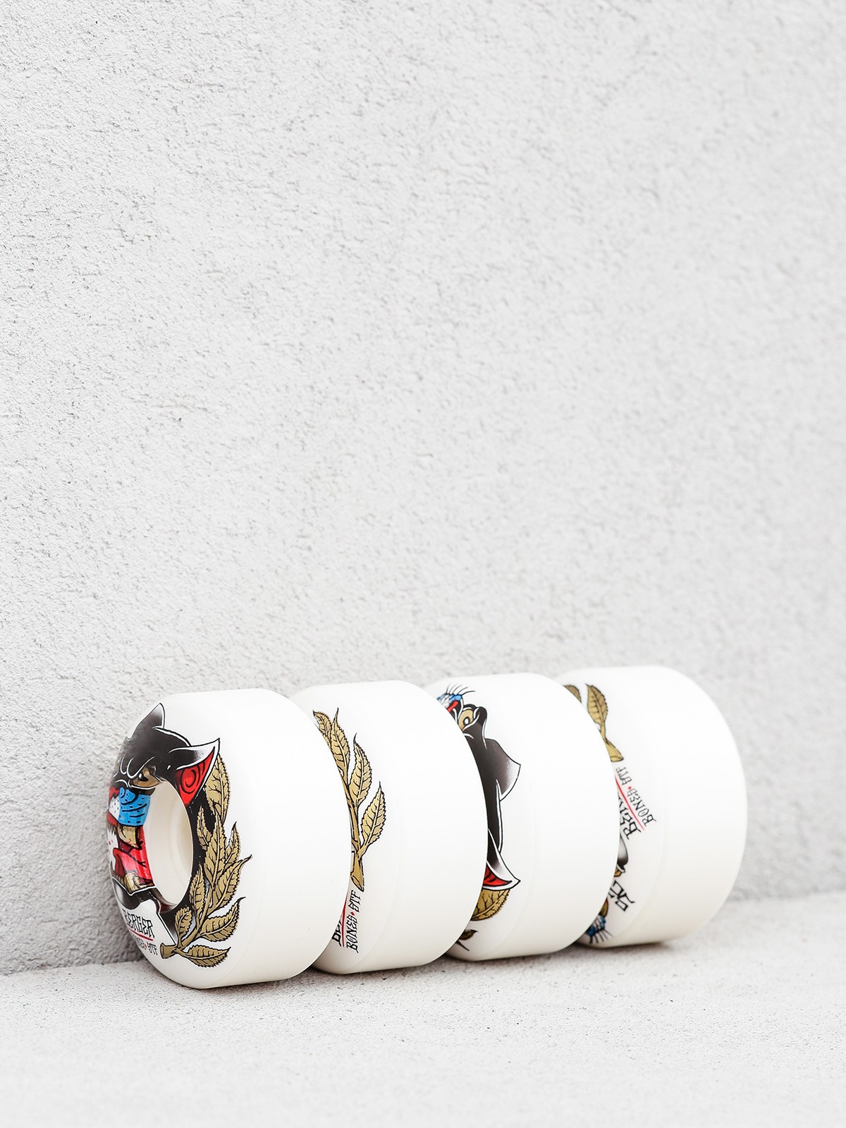 Kolečka Bones Berger Panthre Streettech Formula V3 (white/black)