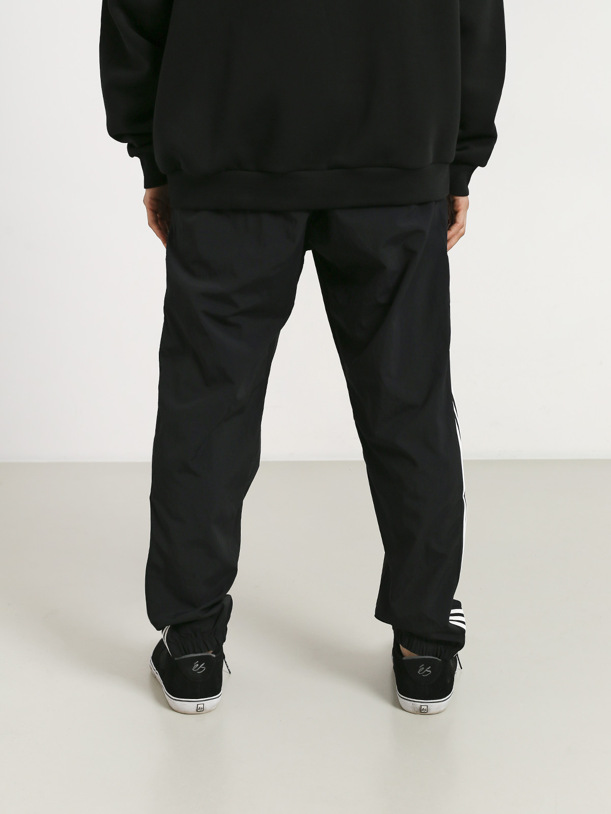 Kalhoty adidas Standardwindpan (black/white)