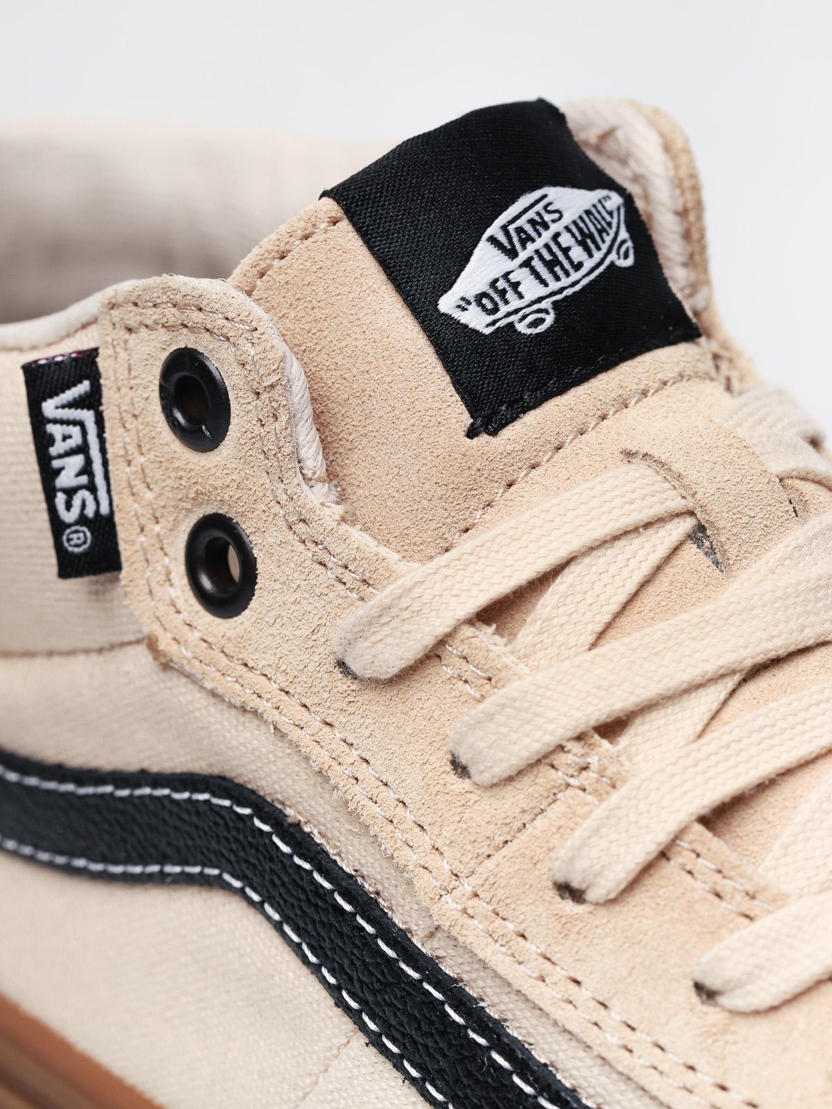 style 112 mid pro shoes