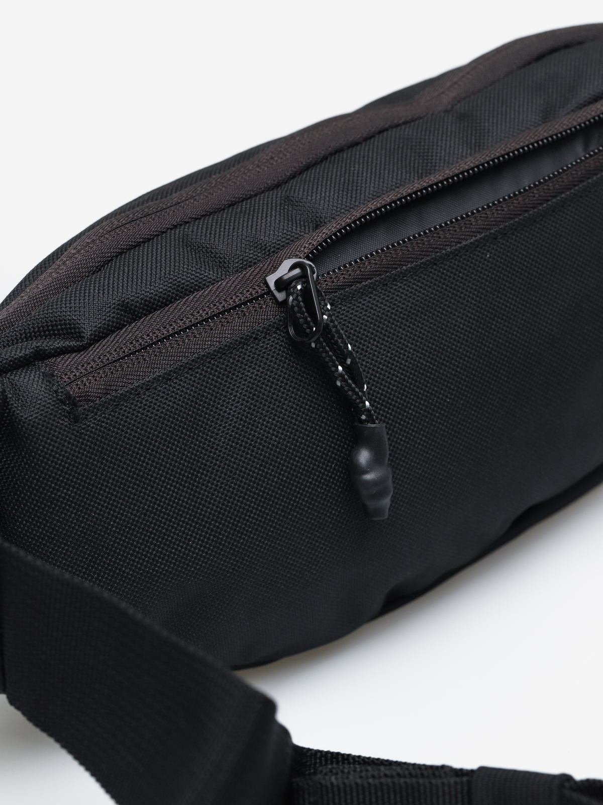 Ledvinka DC Zachers (black)