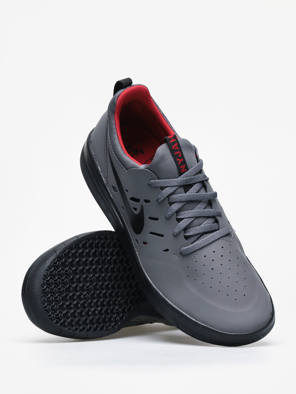 Boty Nike SB Nyjah Free (dark grey/black gym red)