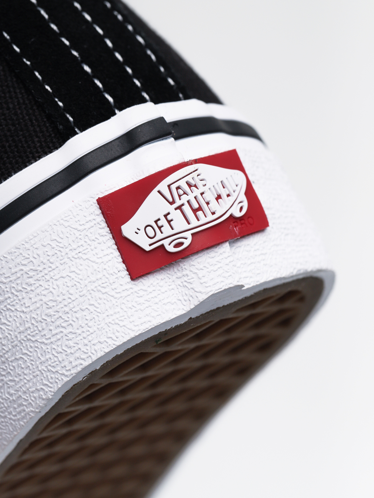 Boty Vans Authentic Pro (black/true white)