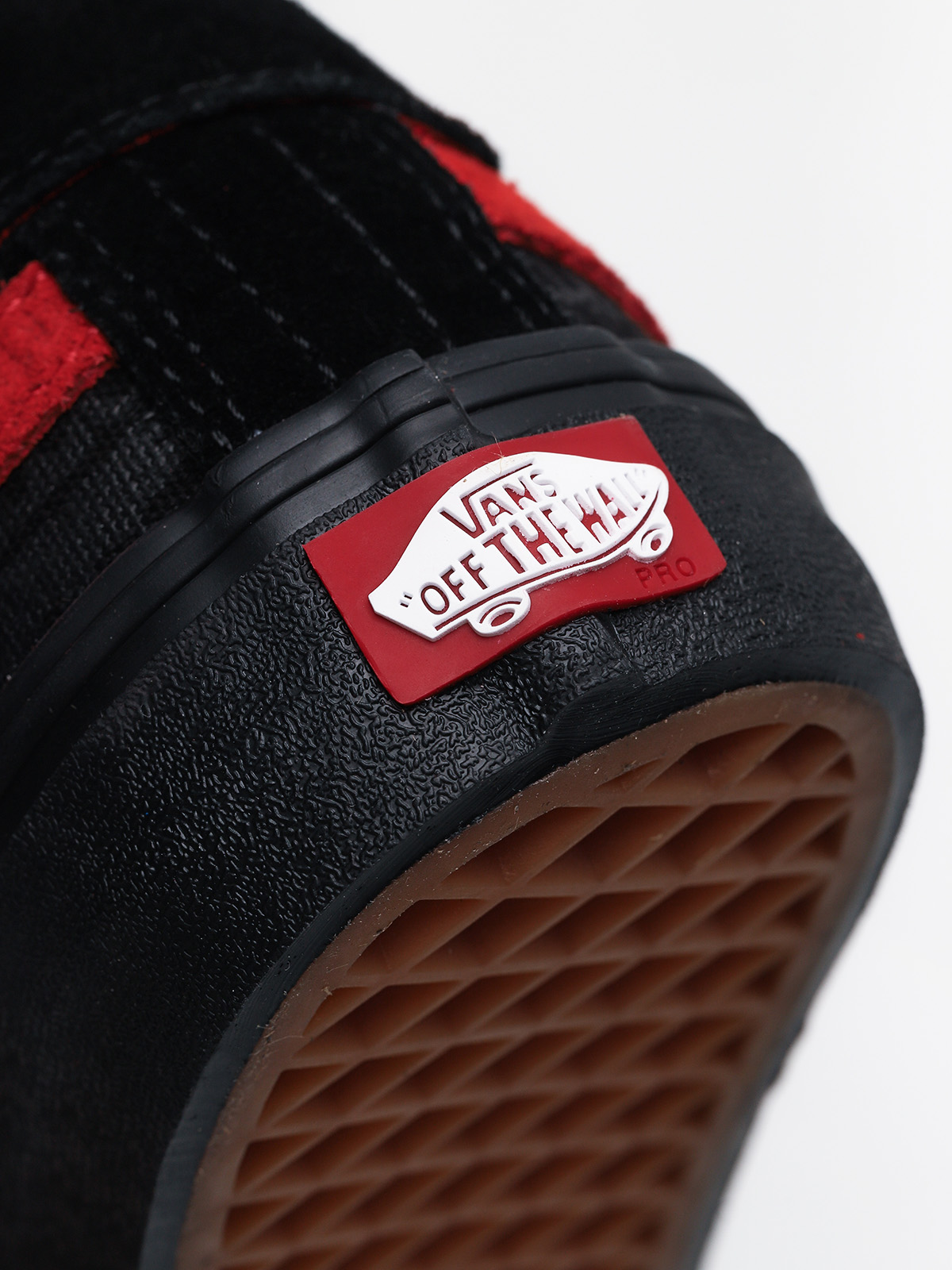 Boty Vans Style 112 Pro (black/black/red)