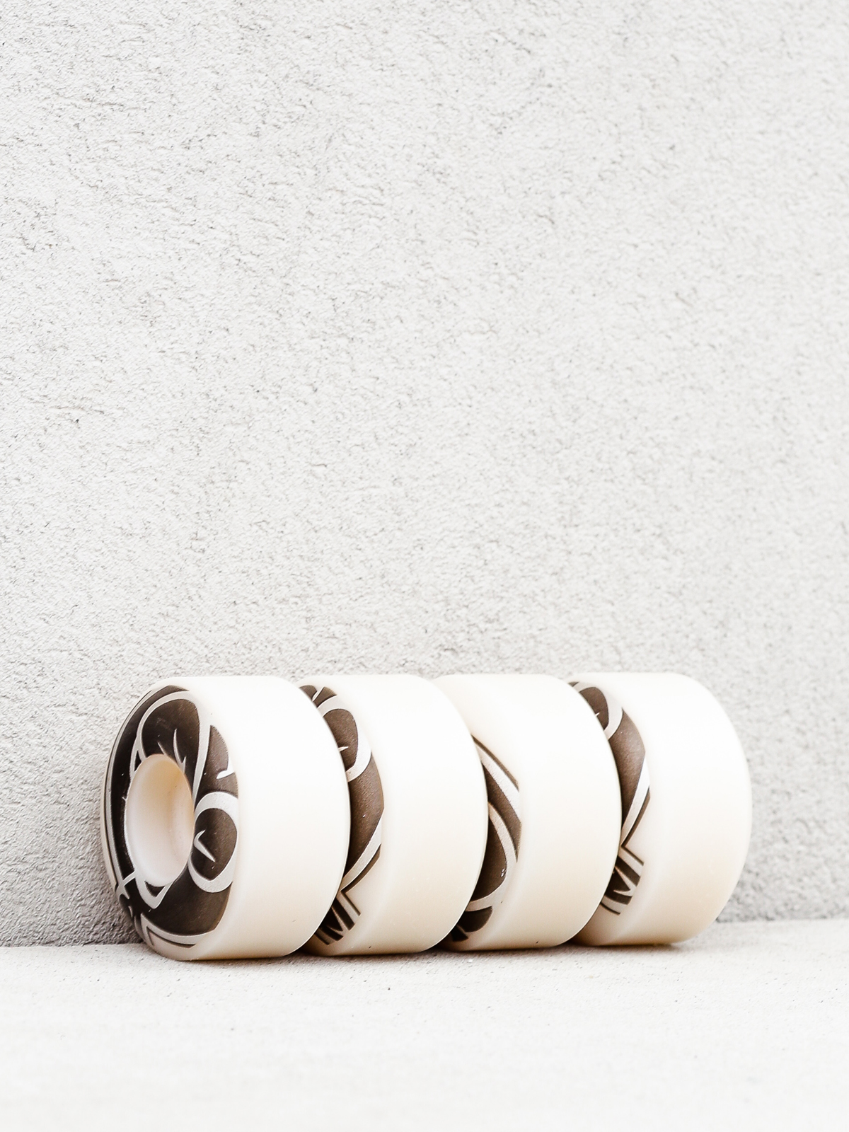 Kolečka Pig Prime (white/black)