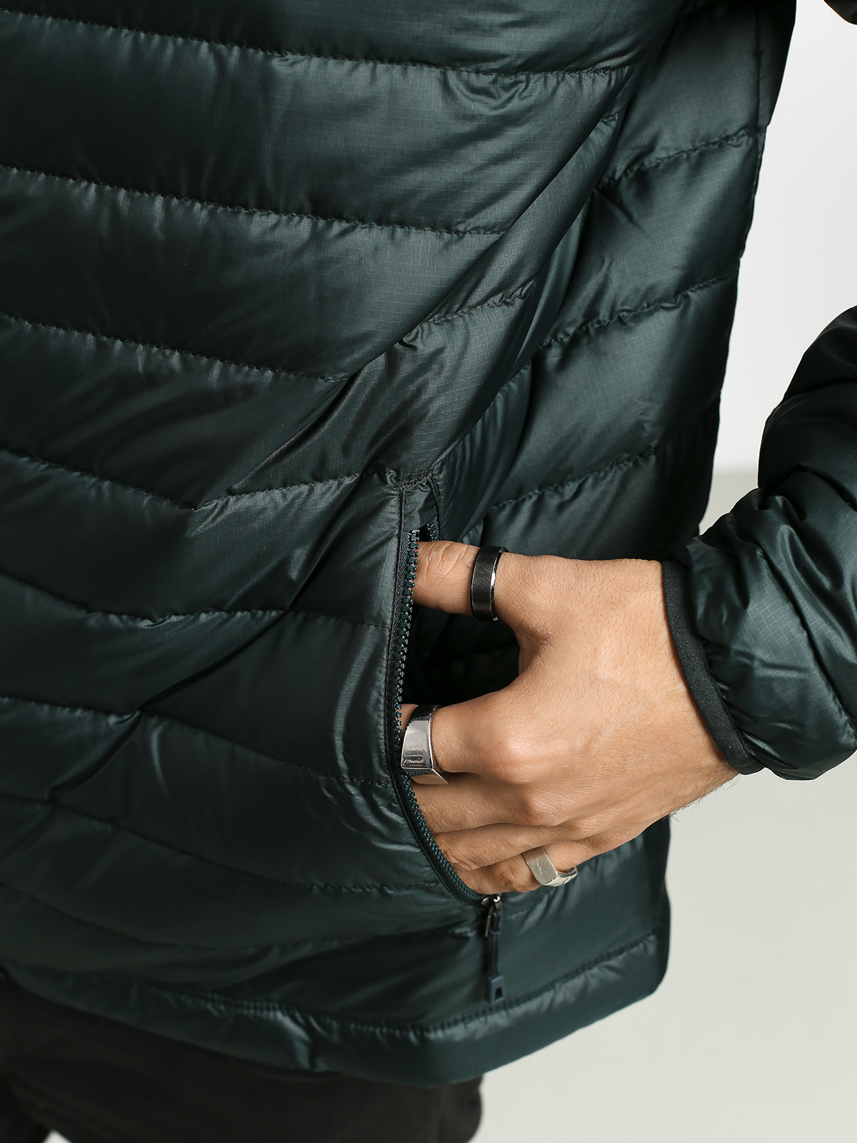 Bunda Patagonia Down Sweater HD (carbon)