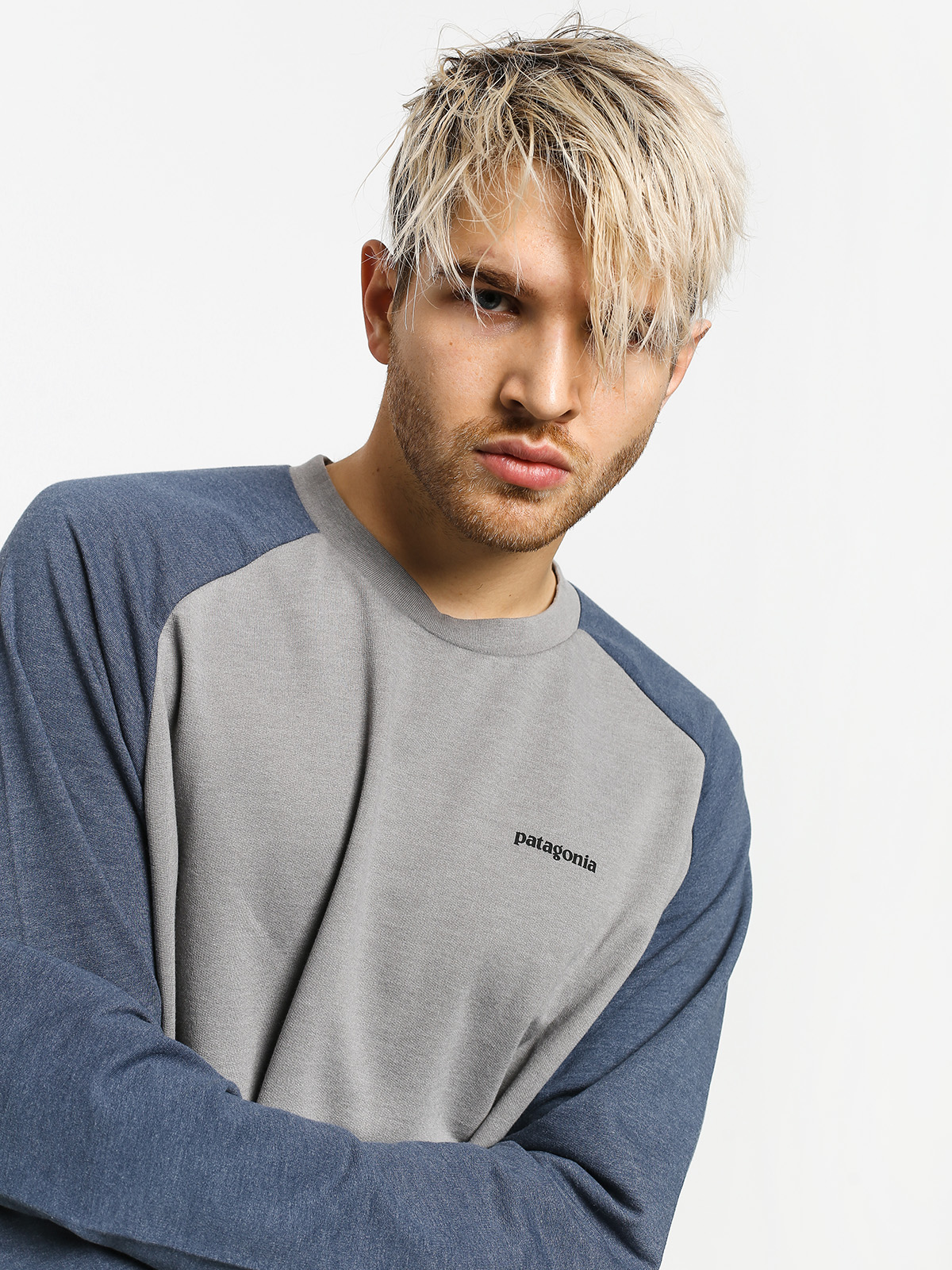 Mikina Patagonia P6 Logo Lw (feather grey w/dolomite blue)