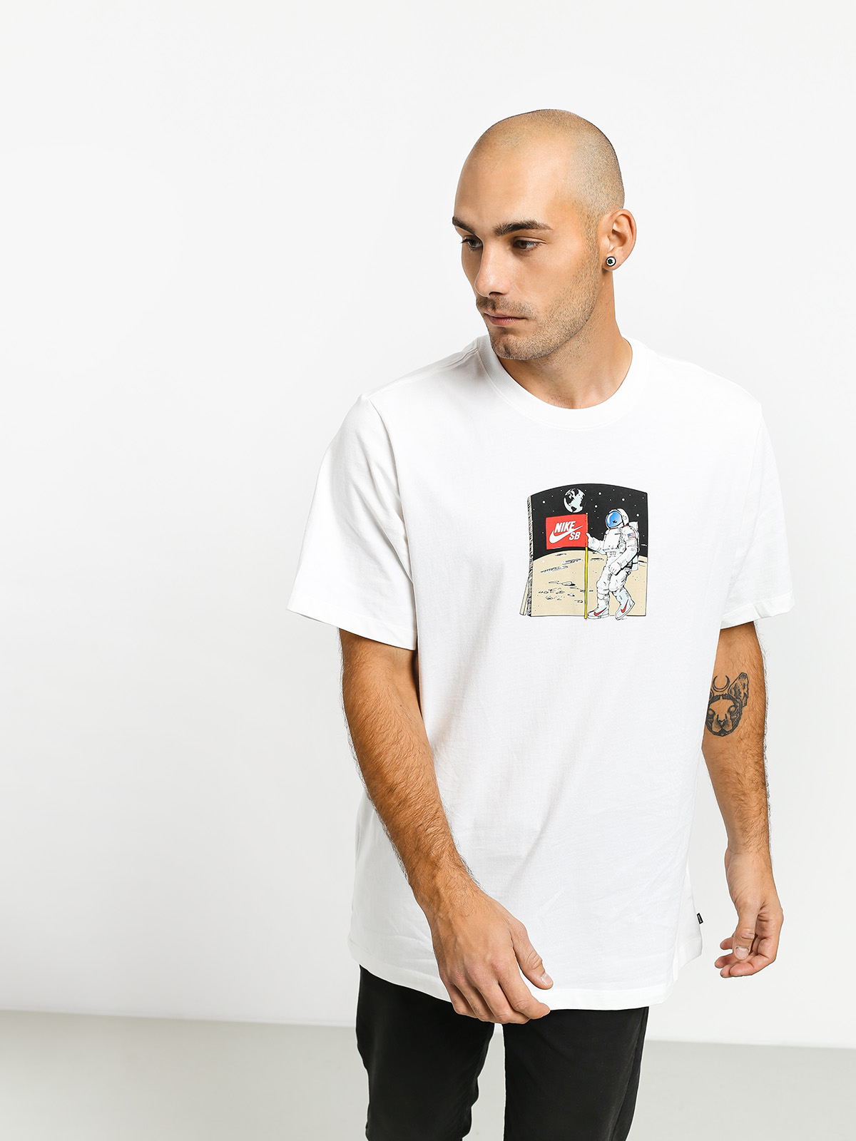 Tričko Nike SB Fake Landing Fs (white/multi color)