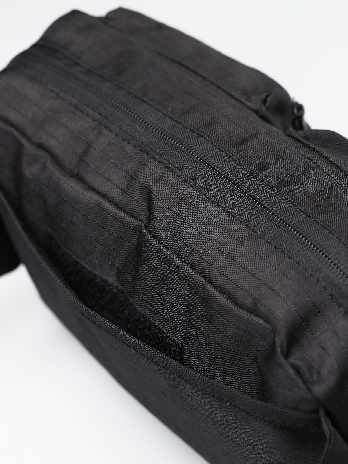 Ledvinka Dickies Fort Spring (black)