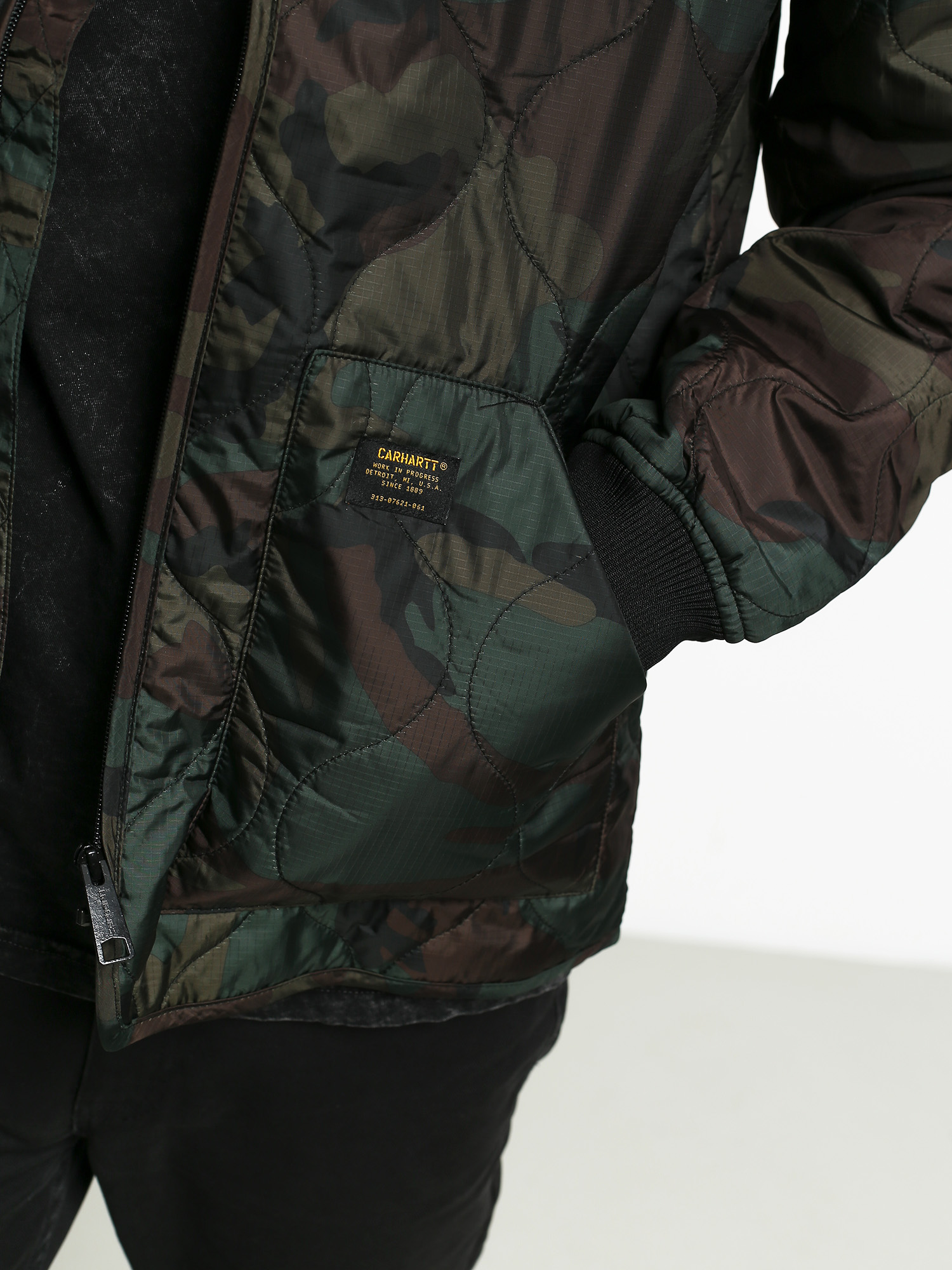 Bunda Carhartt WIP Volta Bomber Liner (camo evergreen)