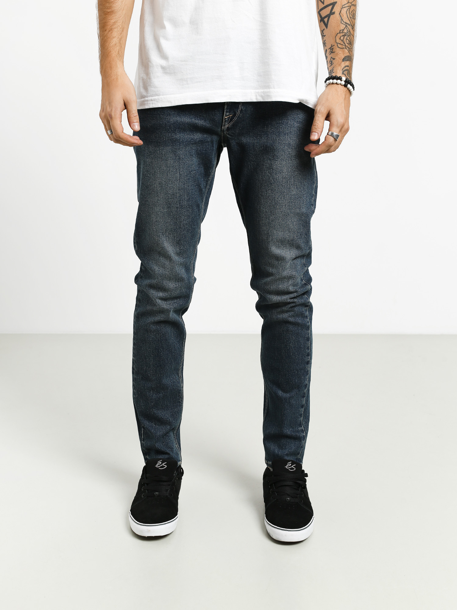 Volcom vorta tapered store jeans