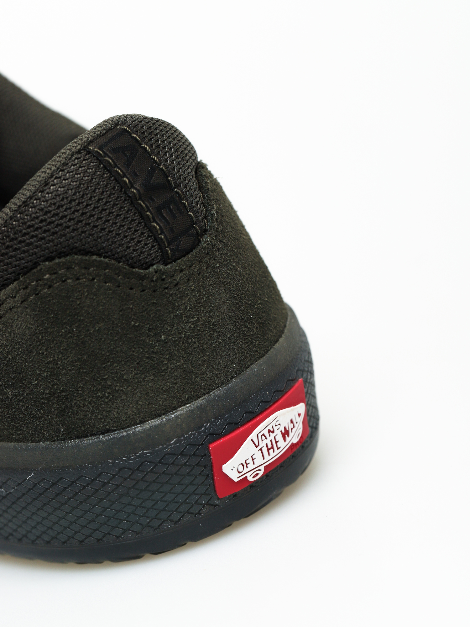 Boty Vans Ave Pro (rainy day/forest night/black)