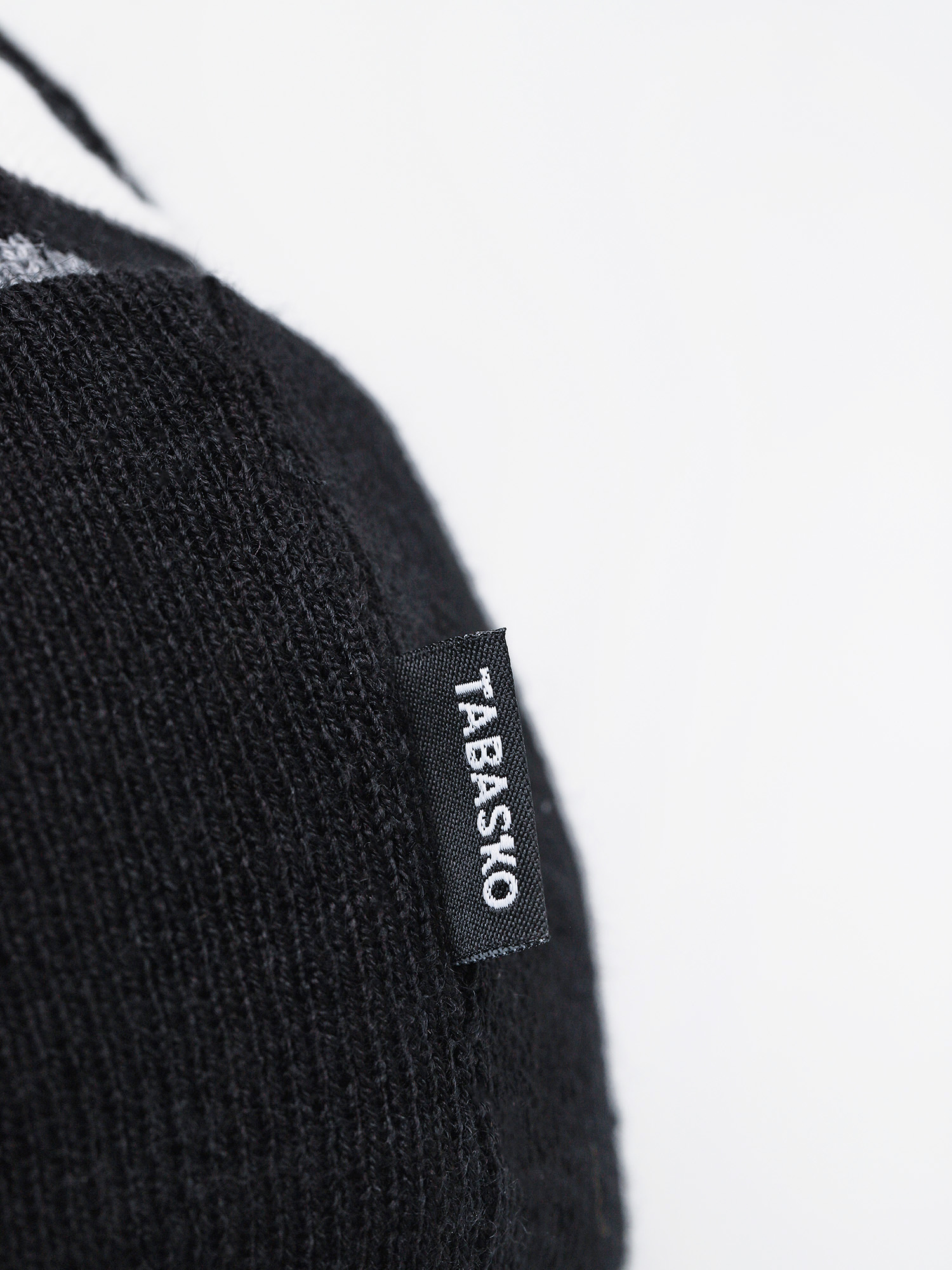 Čepice Tabasko Pompom (black)