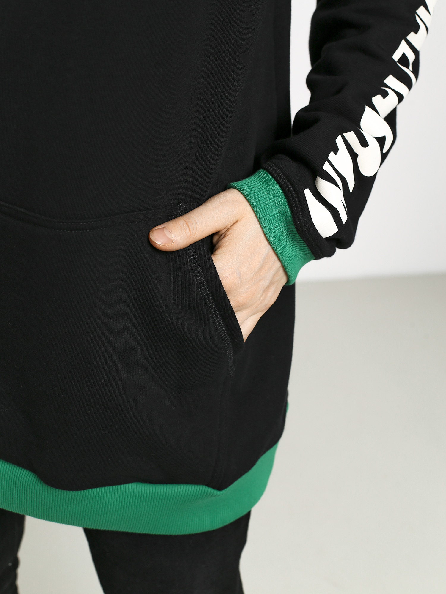 Mikina s kapucí Malita Boxer HD (black)