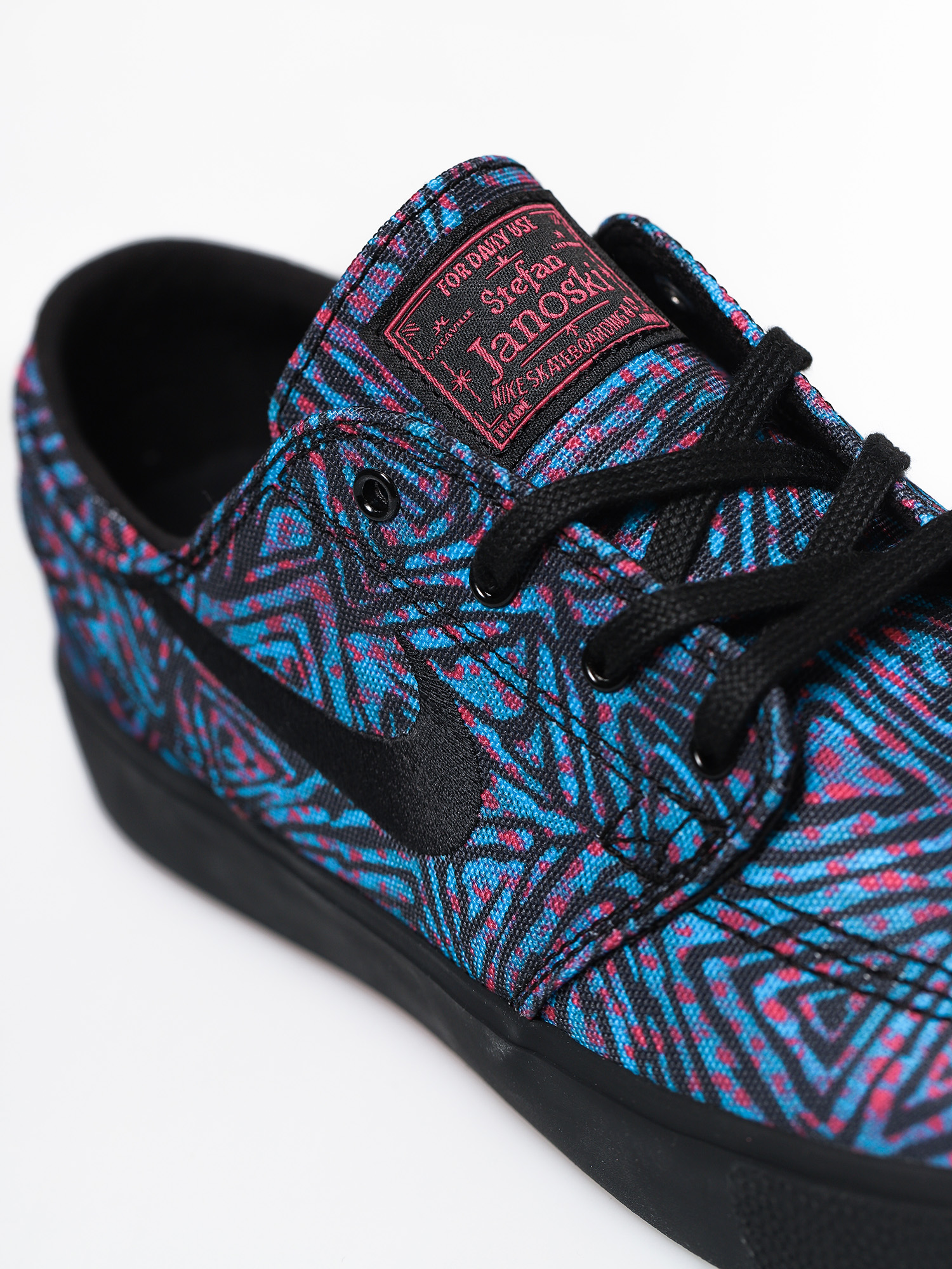 Boty Nike SB Zoom Janoski Canvas Premium Rm (watermelon/black watermelon)