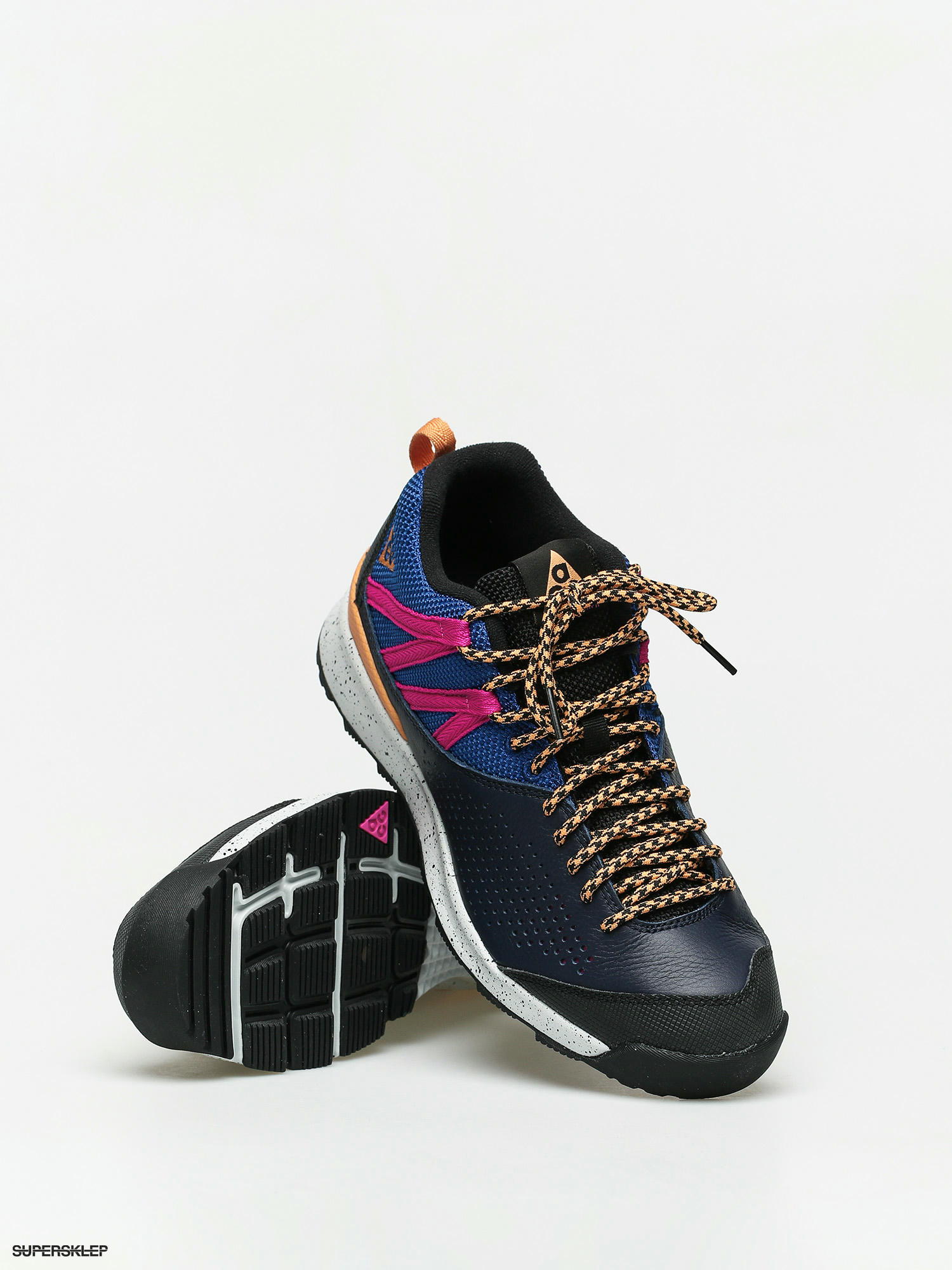 Boty Nike Okwahn II ACG (obsidian/fuel orange indigo force)