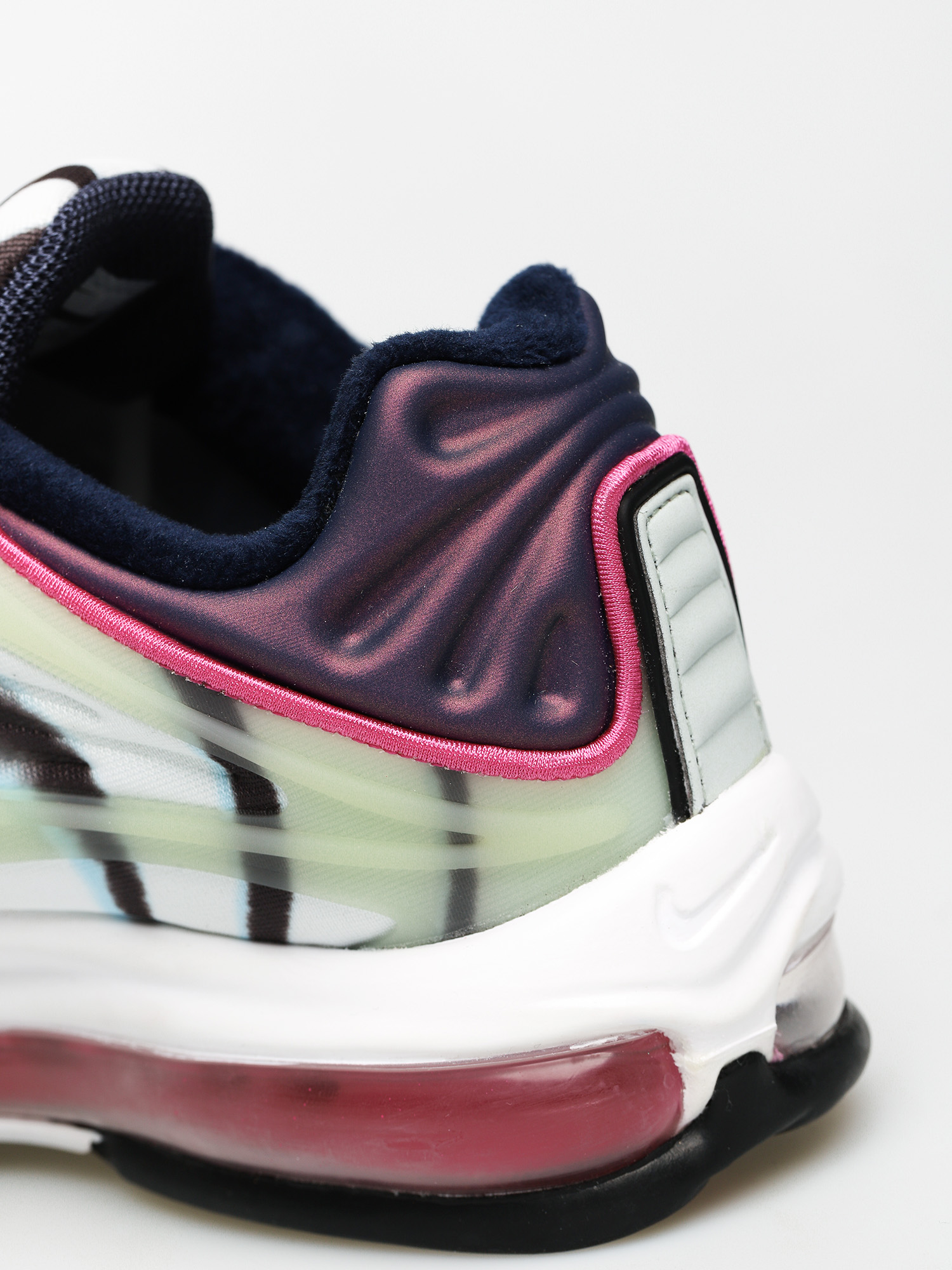 air max deluxe enamel green