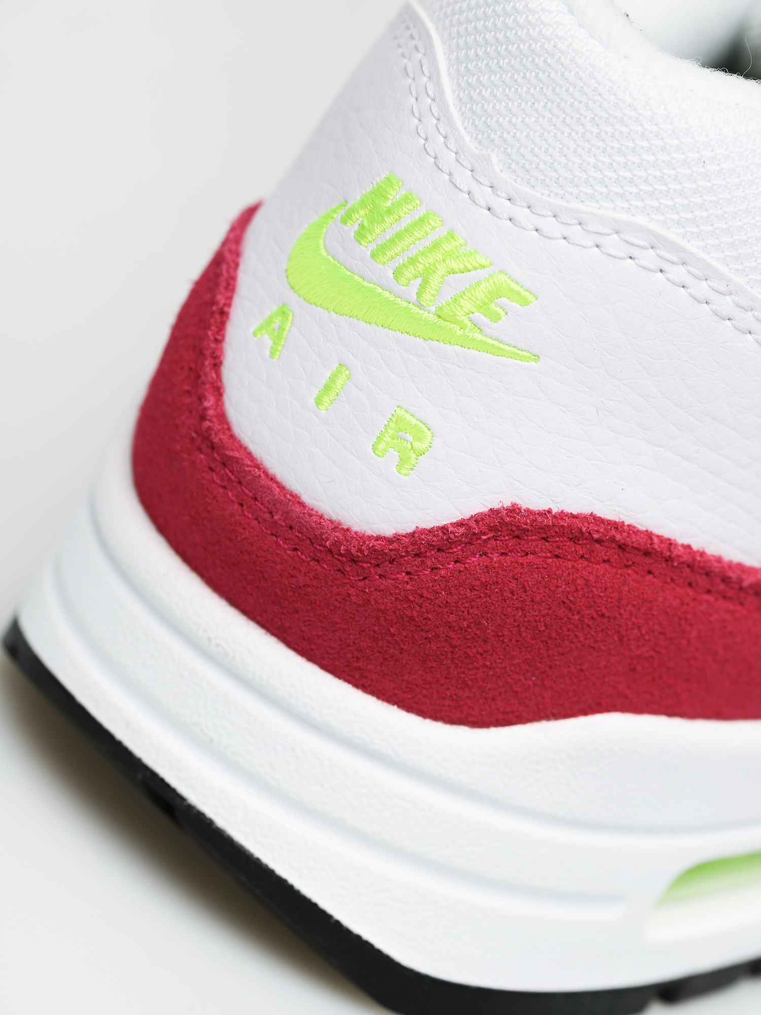 Boty Nike Air Max 1 (white/black volt rush pink)