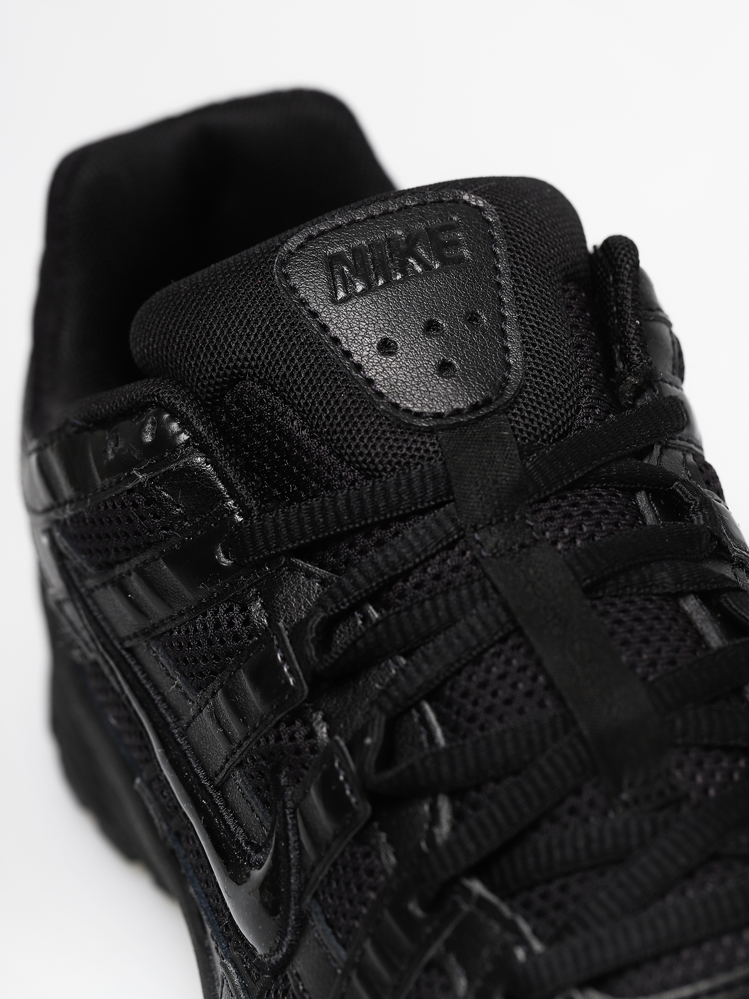 nike p 6000 black gold