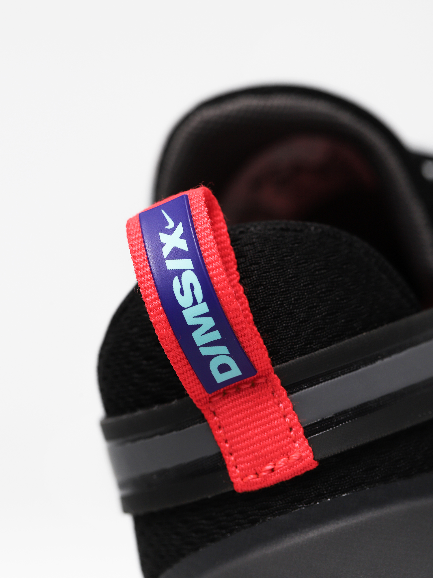 Boty Nike Signal D/Ms/X (black/dark grey off noir rush violet)