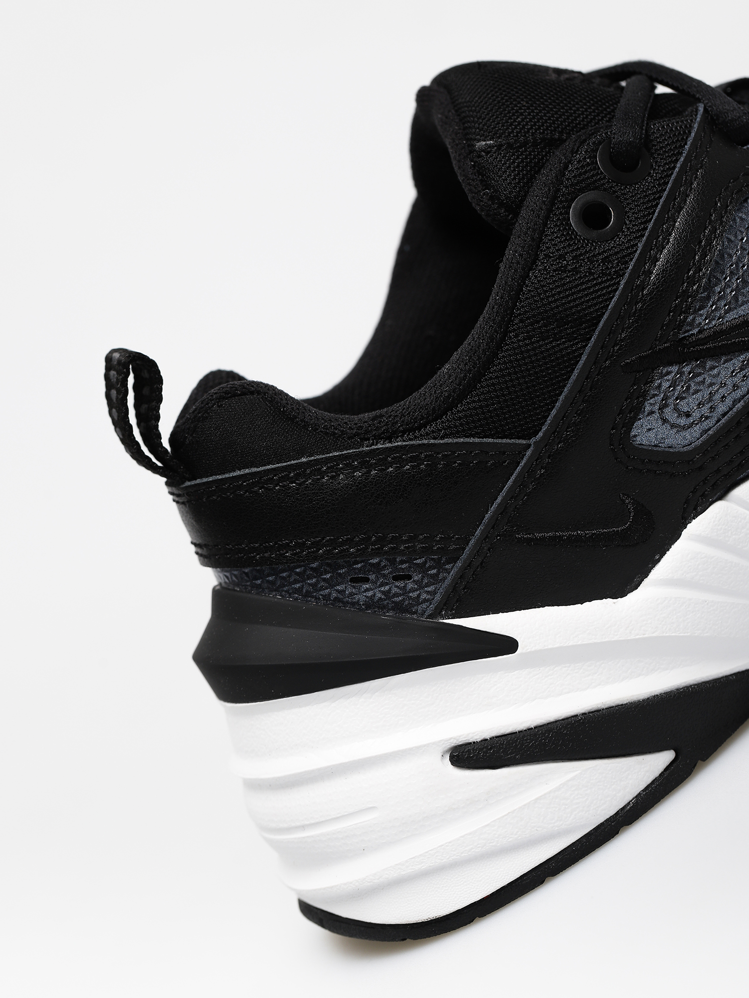 Boty Nike M2K Tekno Ess Wmn (black/black mtlc hematite summit white)