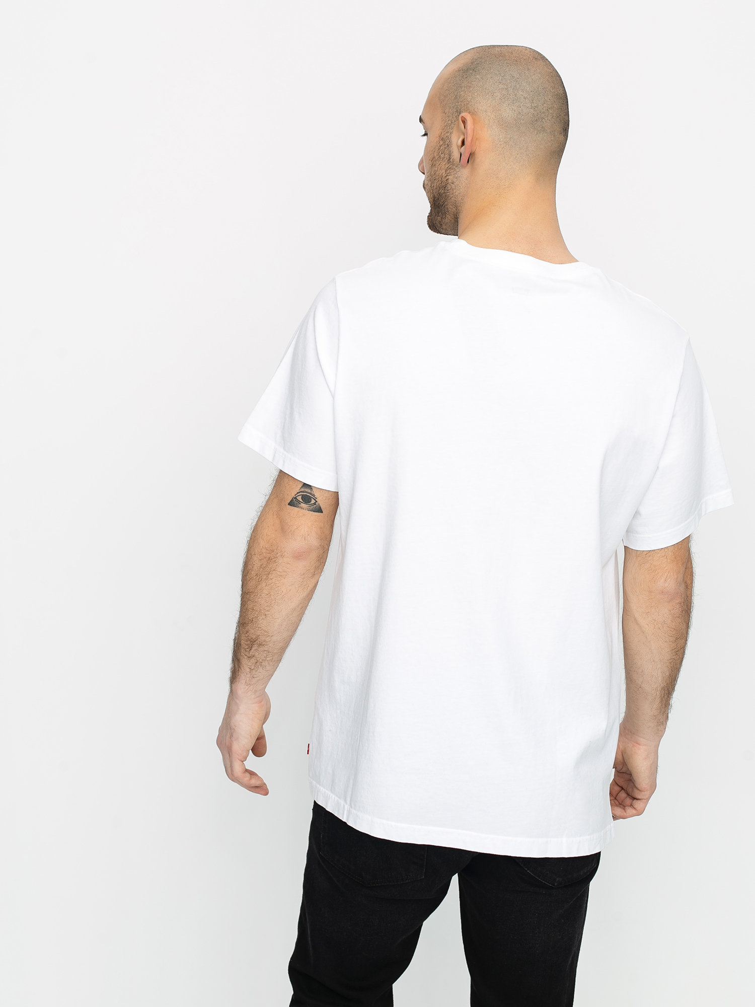 Tričko Levi's® Relaxed Graphic 90S Serif Logo (white)