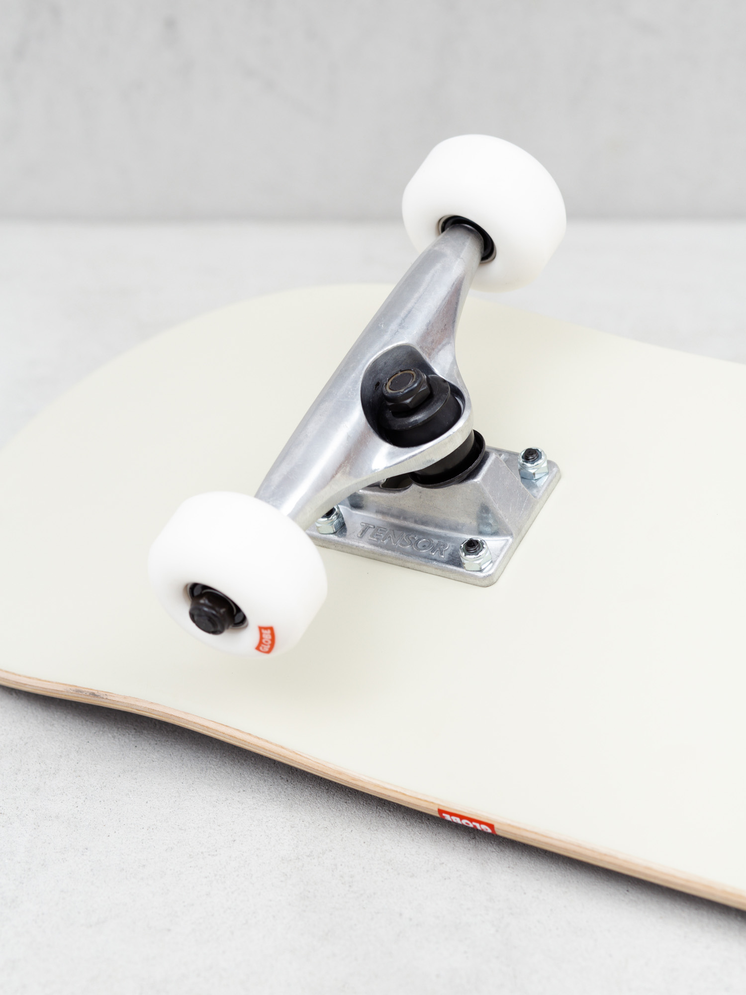 Skateboard Globe Goodstock (off white)