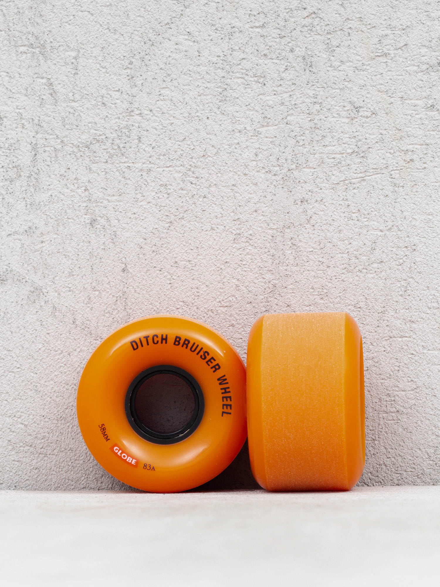 Kolečka Globe Bruiser (orange/black/black)