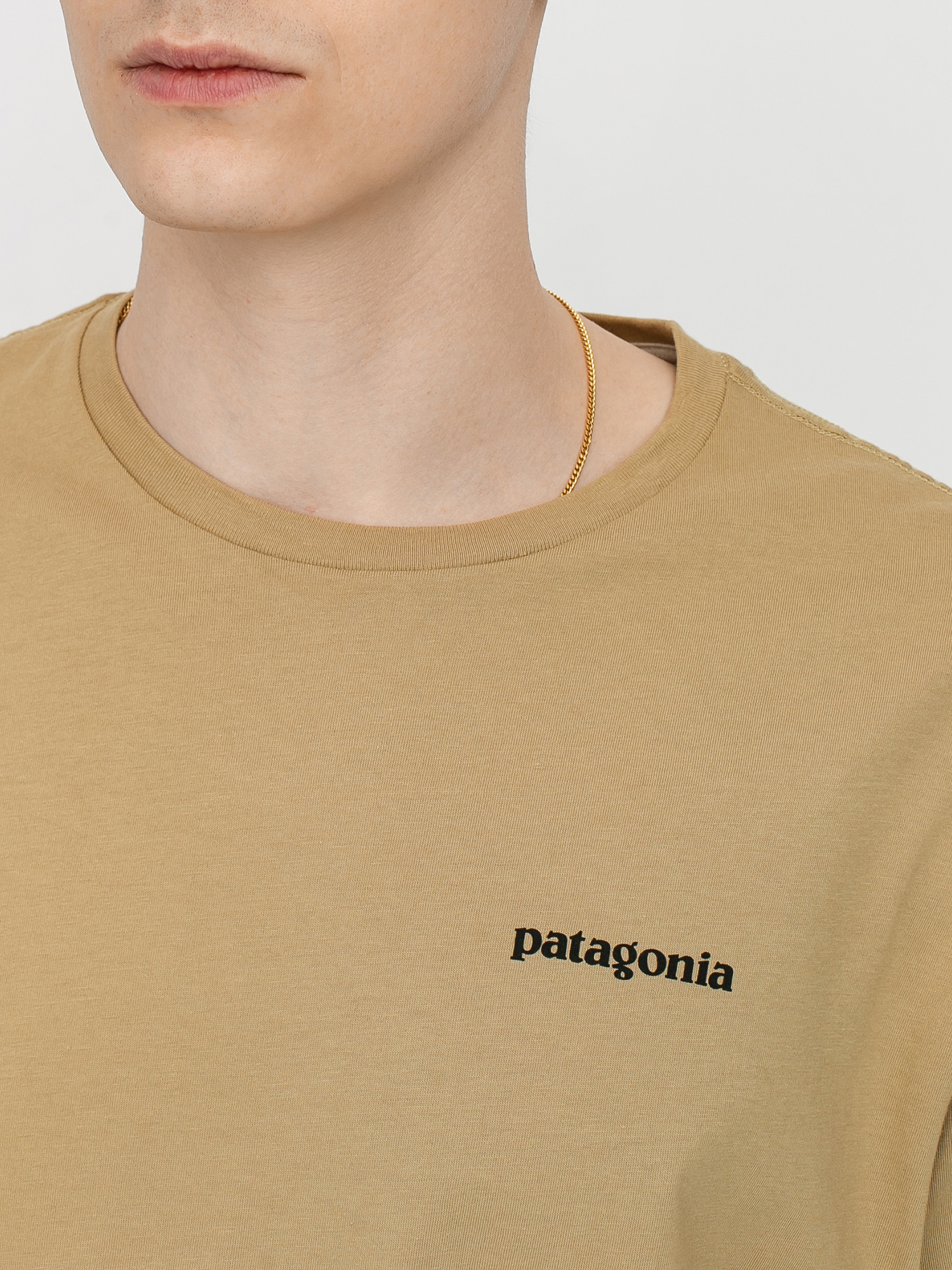 Tričko Patagonia P6 Logo Organic (classic tan)