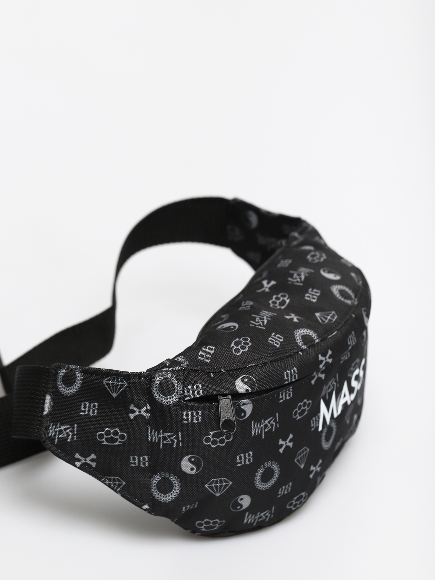 Ledvinka MassDnm Lv (black)
