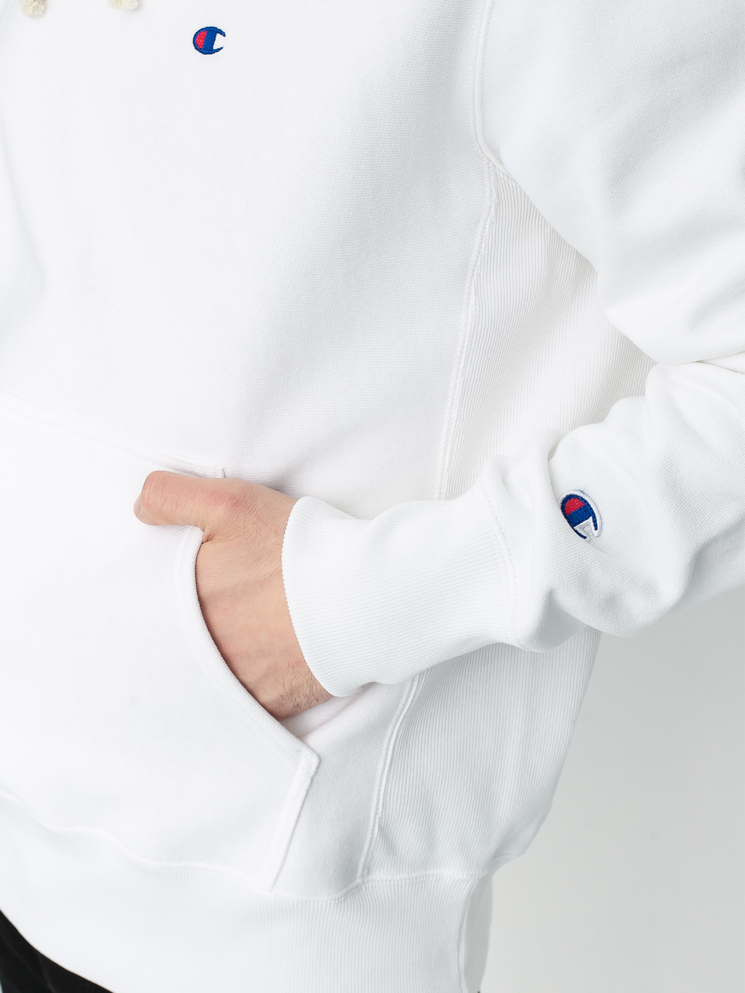 Mikina s kapucí Champion Premium Sweatshirt HD 214675 (wht)