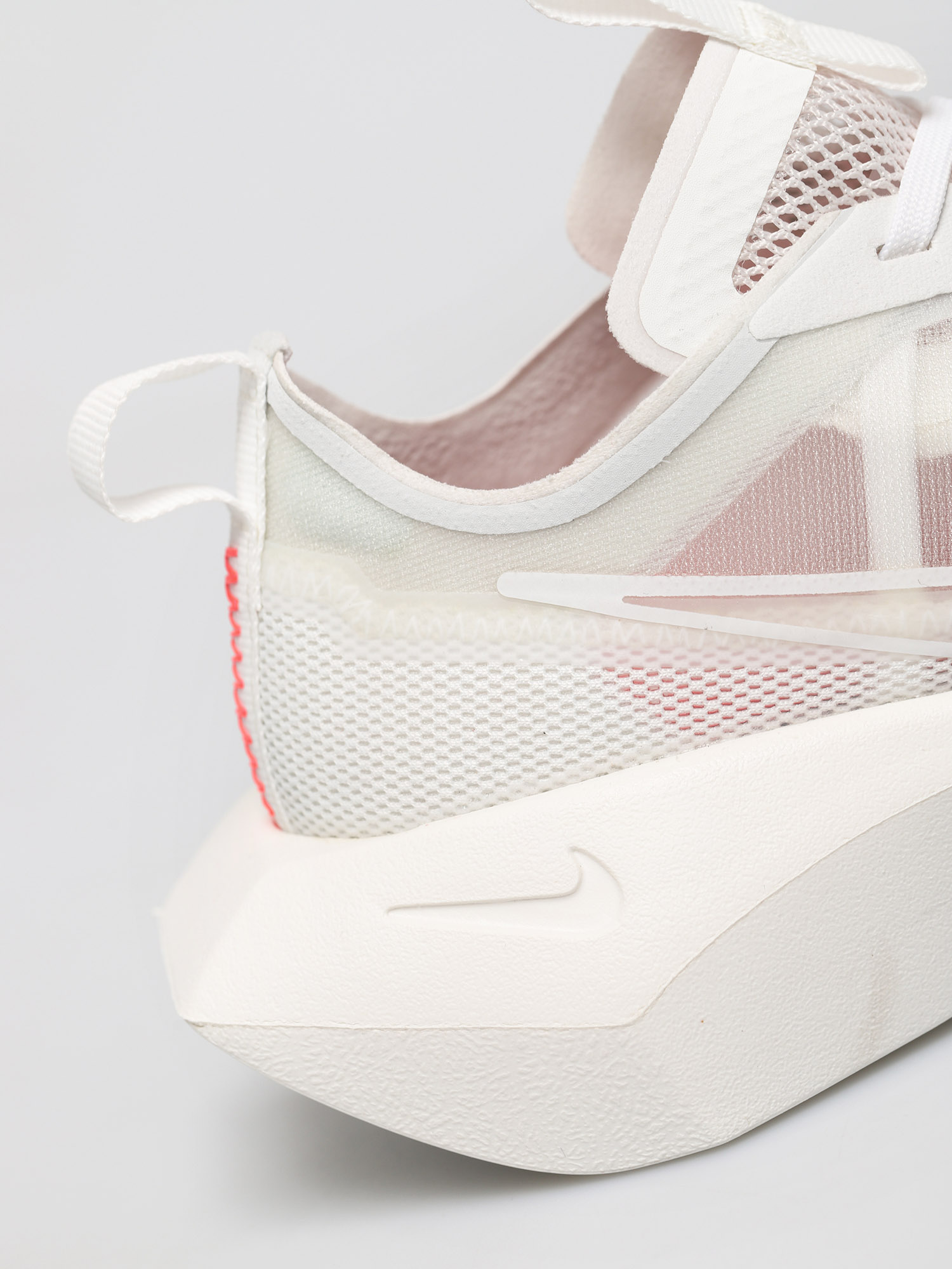 Boty Nike Vista Lite Wmn (white/white laser crimson photon dust)