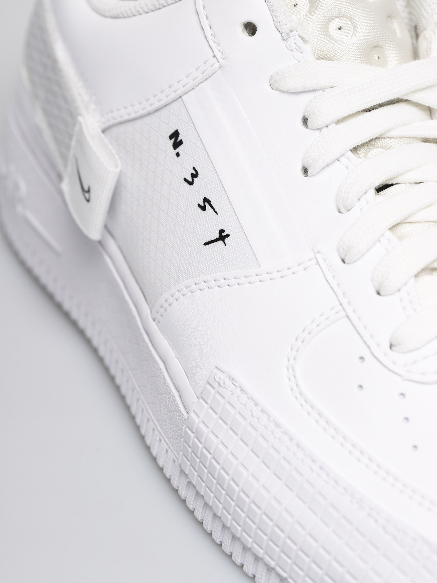 Boty Nike Air Force 1 Type (white/white white)