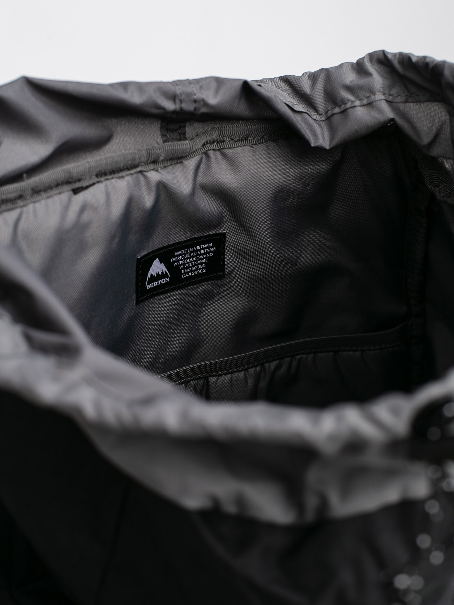 Batoh Burton Outing (true black triple ripstop)