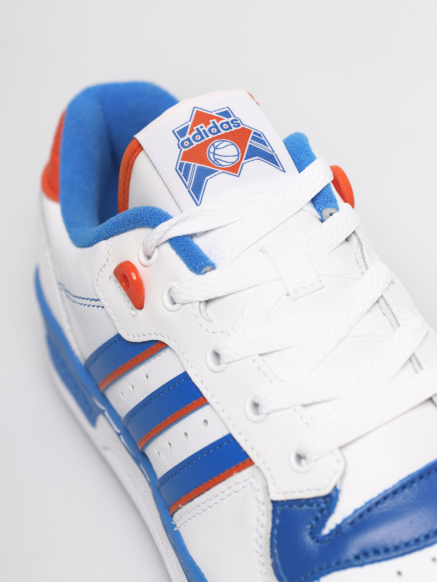 Boty adidas Originals Rivalry Low (ftwwht/blue/orange)