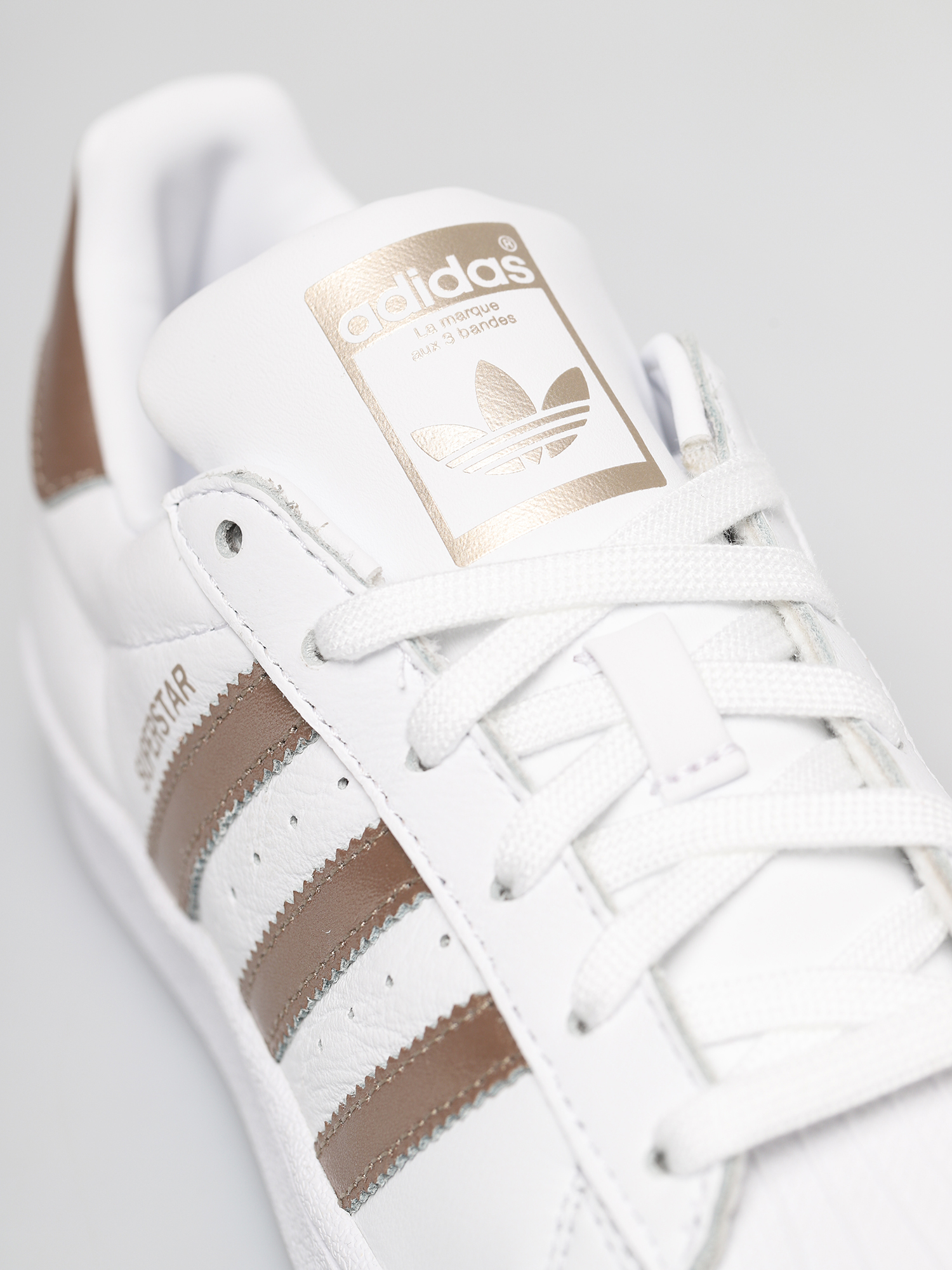 Boty adidas Originals Superstar Wmn (ftwr white/cyber met./ftwr white)
