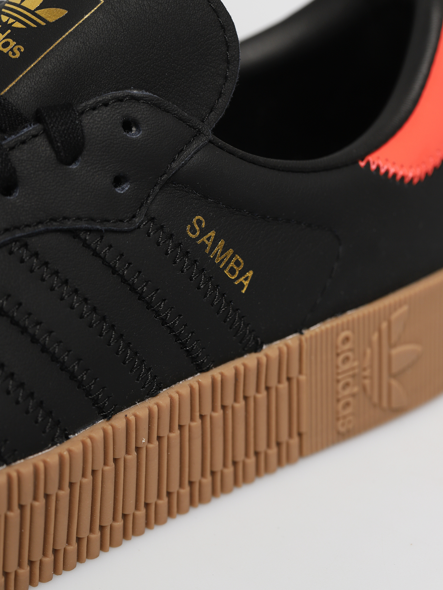 Boty adidas Originals Sambarose Wmn (cblack/cblack/solred)