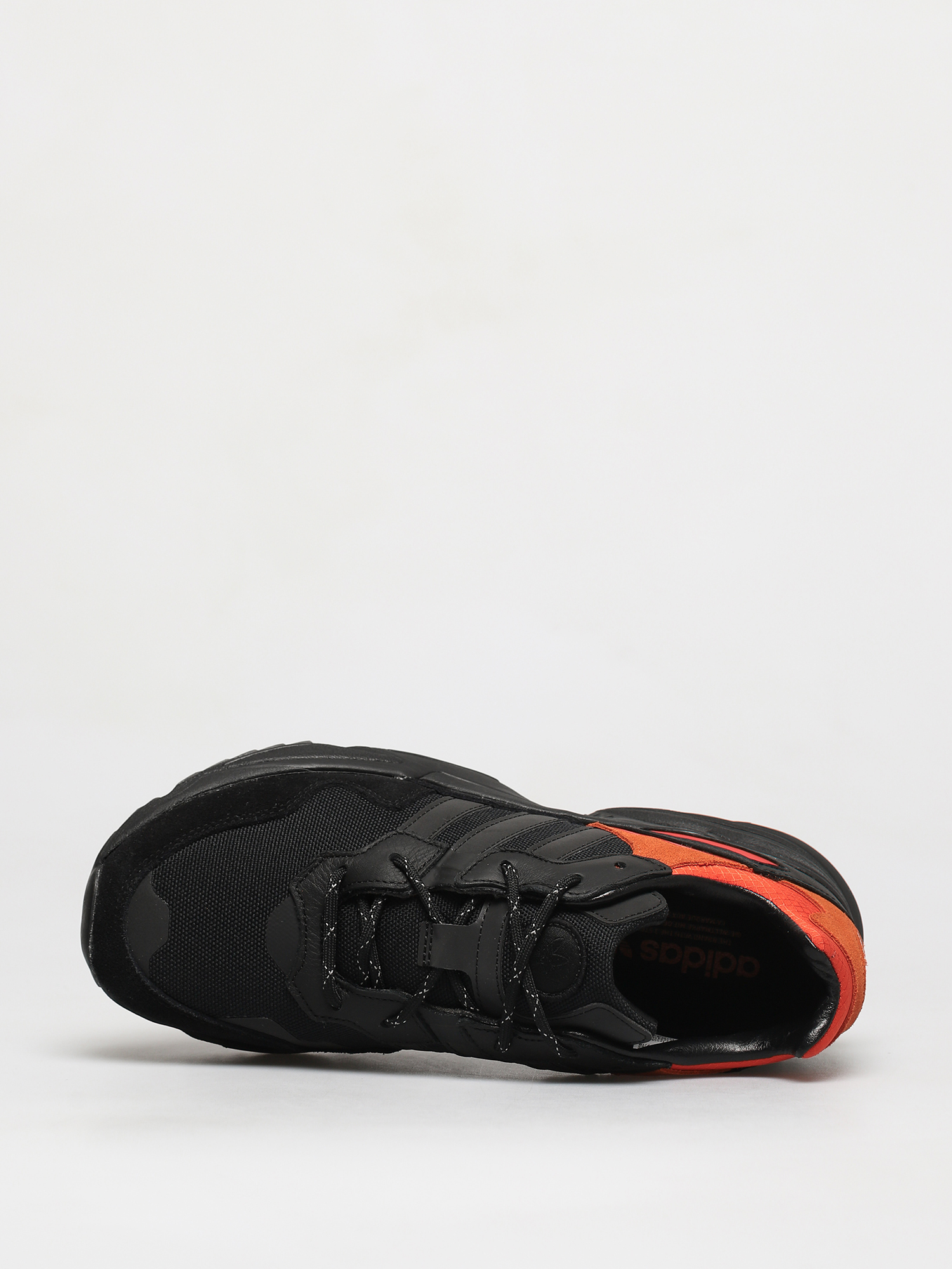 Boty adidas Originals Yung 96 Trail (cblack/trgrme/flaora)